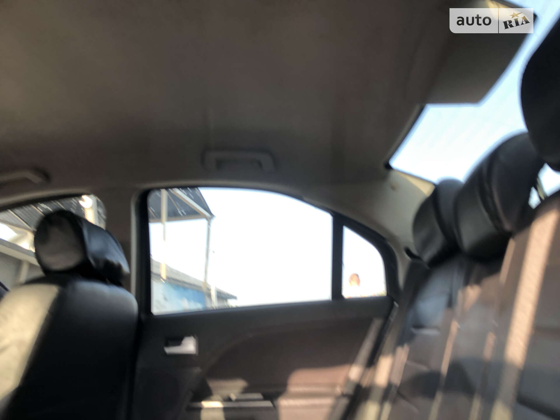 Ford Mondeo 2001 VIN WF04XXGBB41G00520 фото оголошення 8 з 11