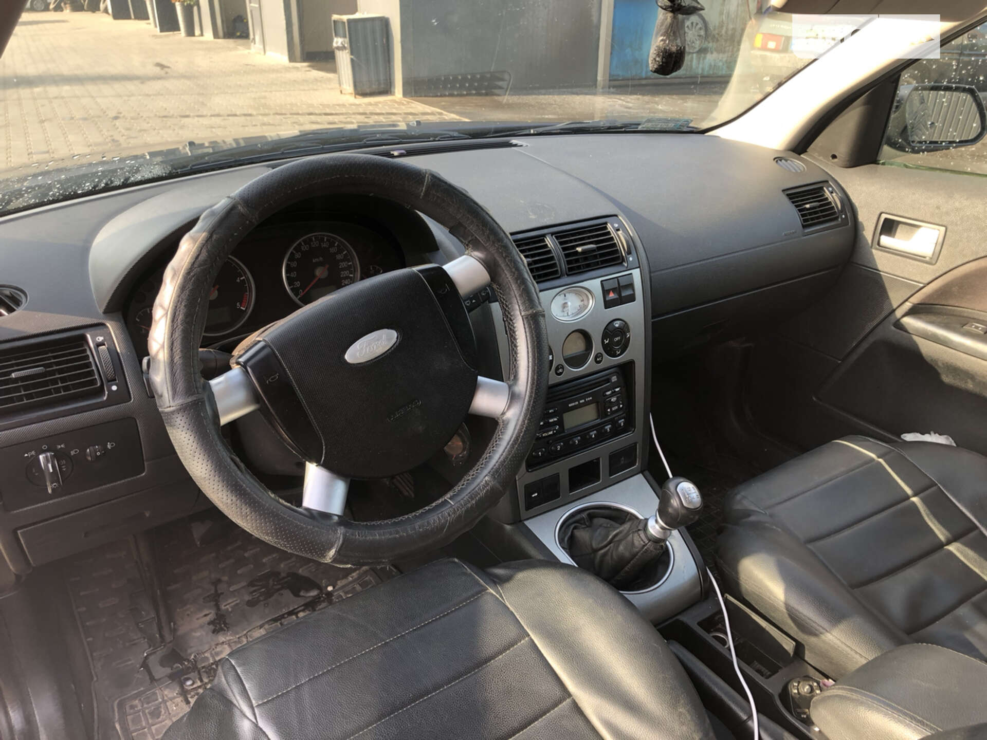 Ford Mondeo 2001 VIN WF04XXGBB41G00520 фото оголошення 9 з 11