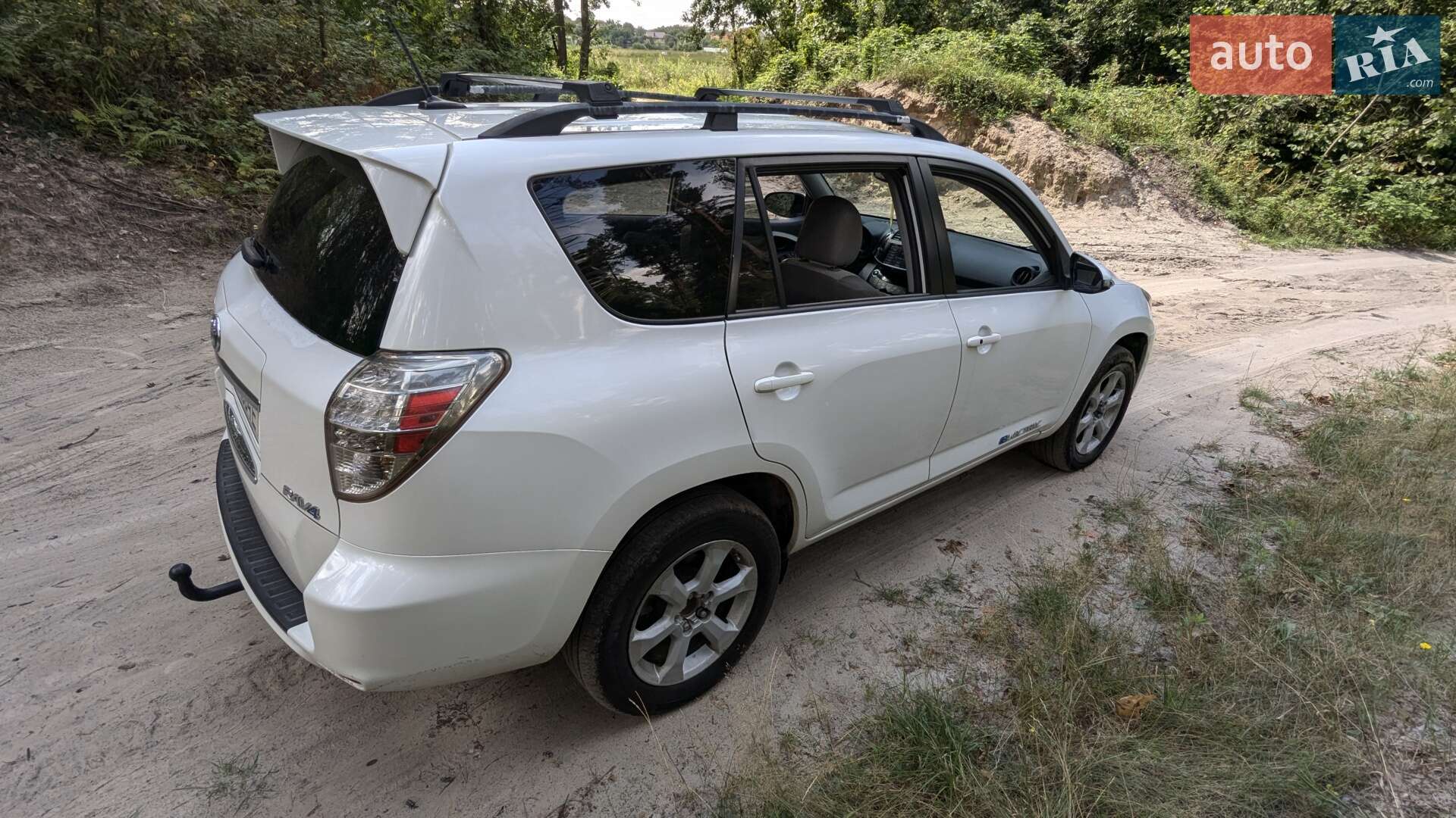 Toyota RAV4 EV 2014 VIN 2T3YL4DVXEW002686 фото оголошення 3 з 5