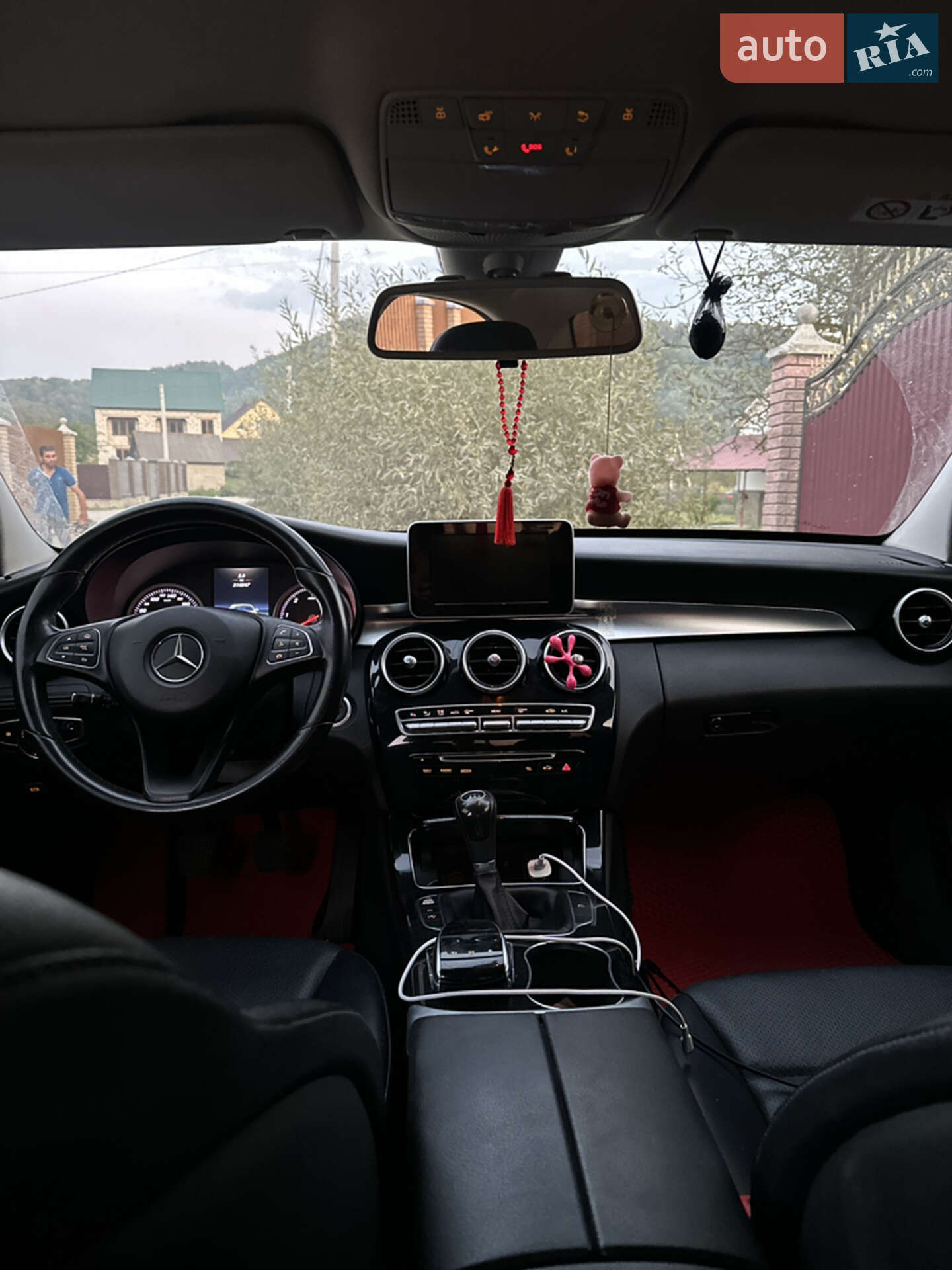 Mercedes-Benz C Class 2015 VIN WDD2050361R075712 фото оголошення 4 з 22