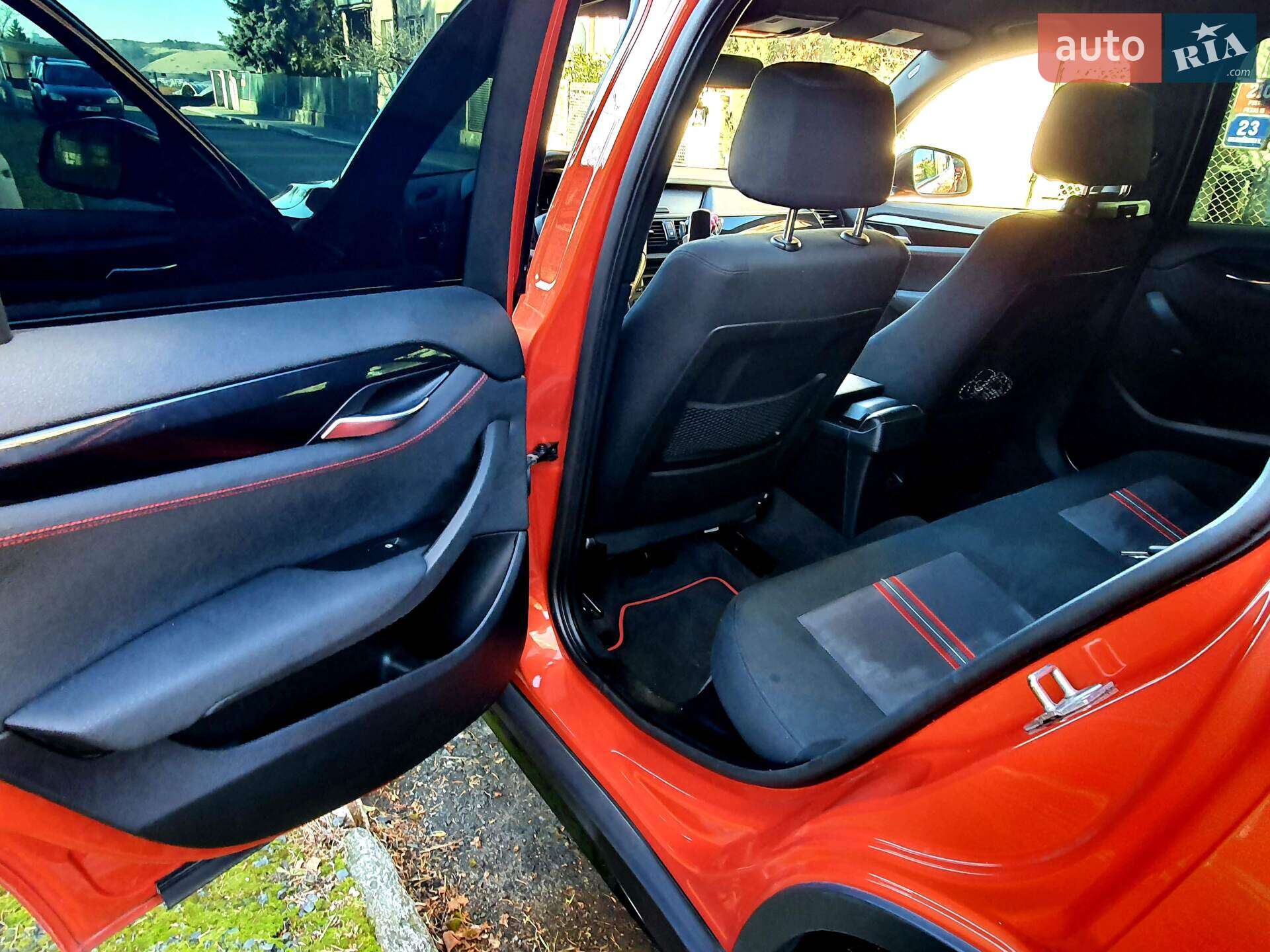 BMW X1 2012 VIN WBAVP91040VR41147 фото оголошення 4 з 6