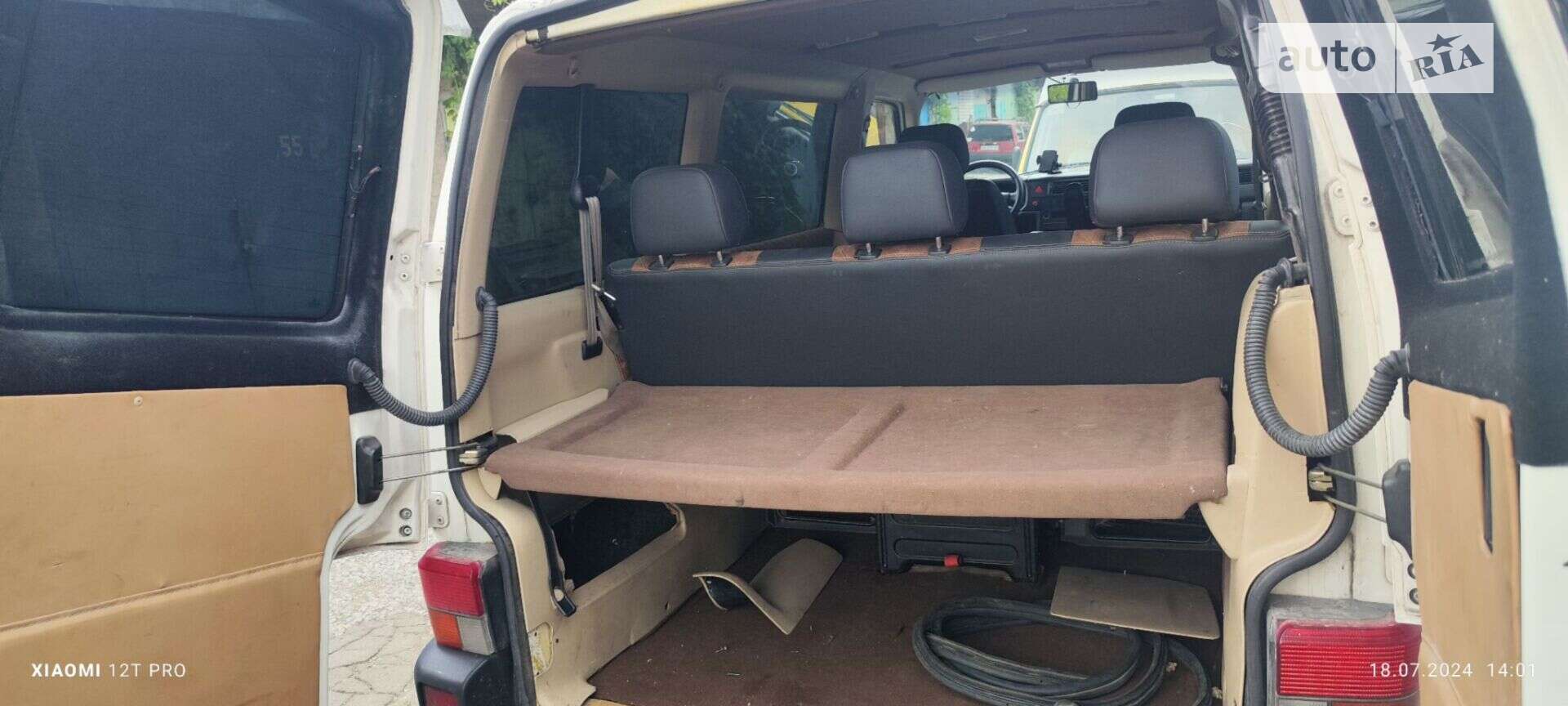 Volkswagen Transporter 2001 VIN WV1ZZZ70Z1H146688 фото оголошення 9 з 32