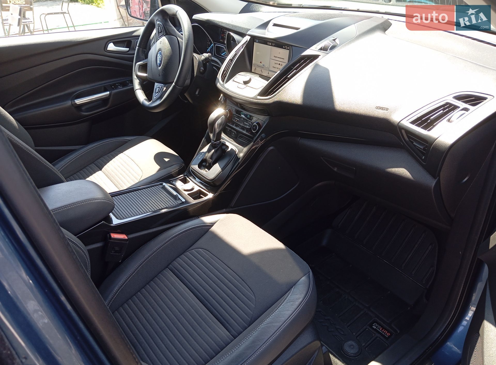 Ford Kuga 2019 VIN WF0AXXWPMAKM24591 фото оголошення 8 з 19