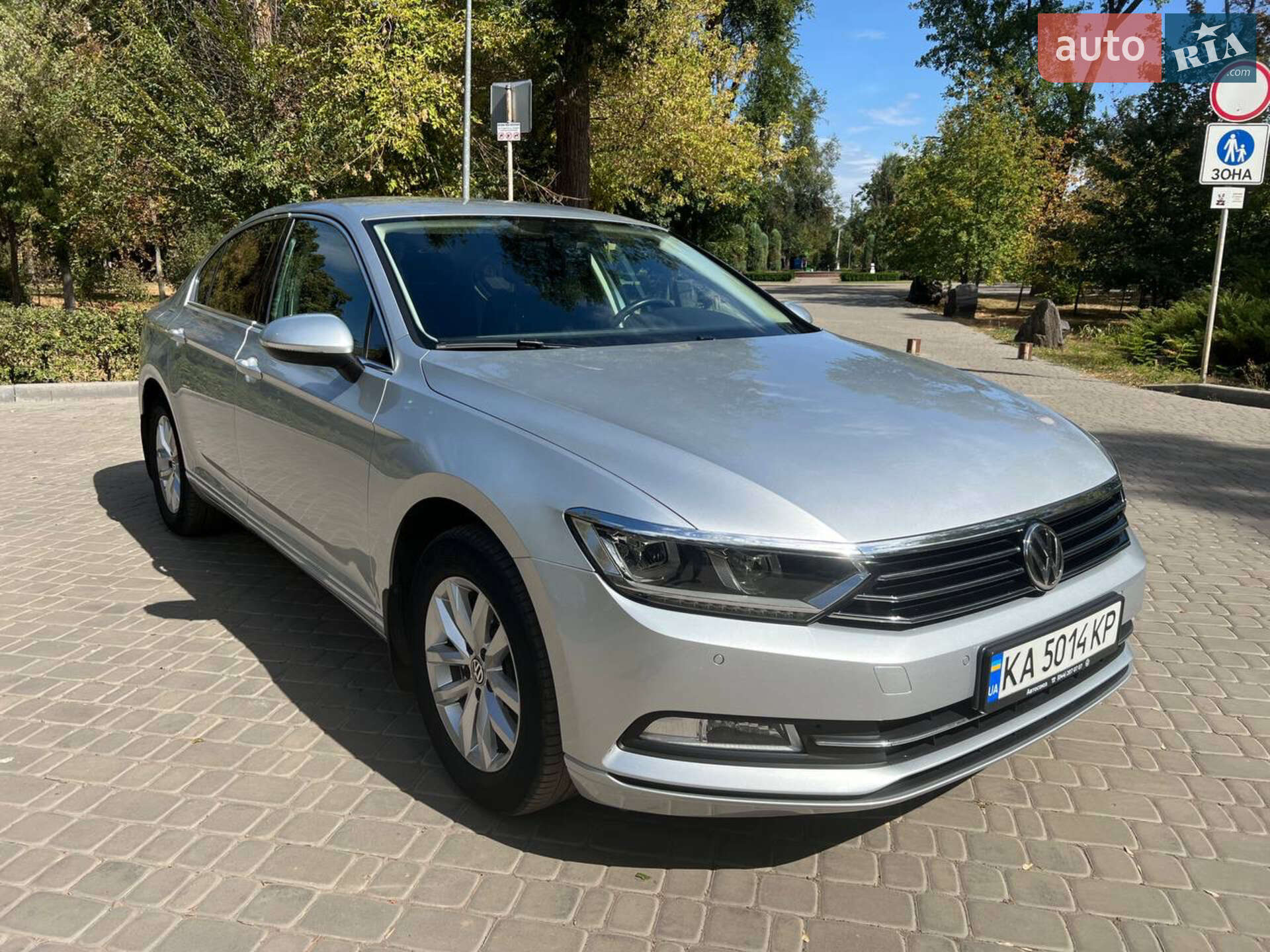 Volkswagen Passat 2018 VIN WVWZZZ3CZKE017306 фото оголошення 6 з 44
