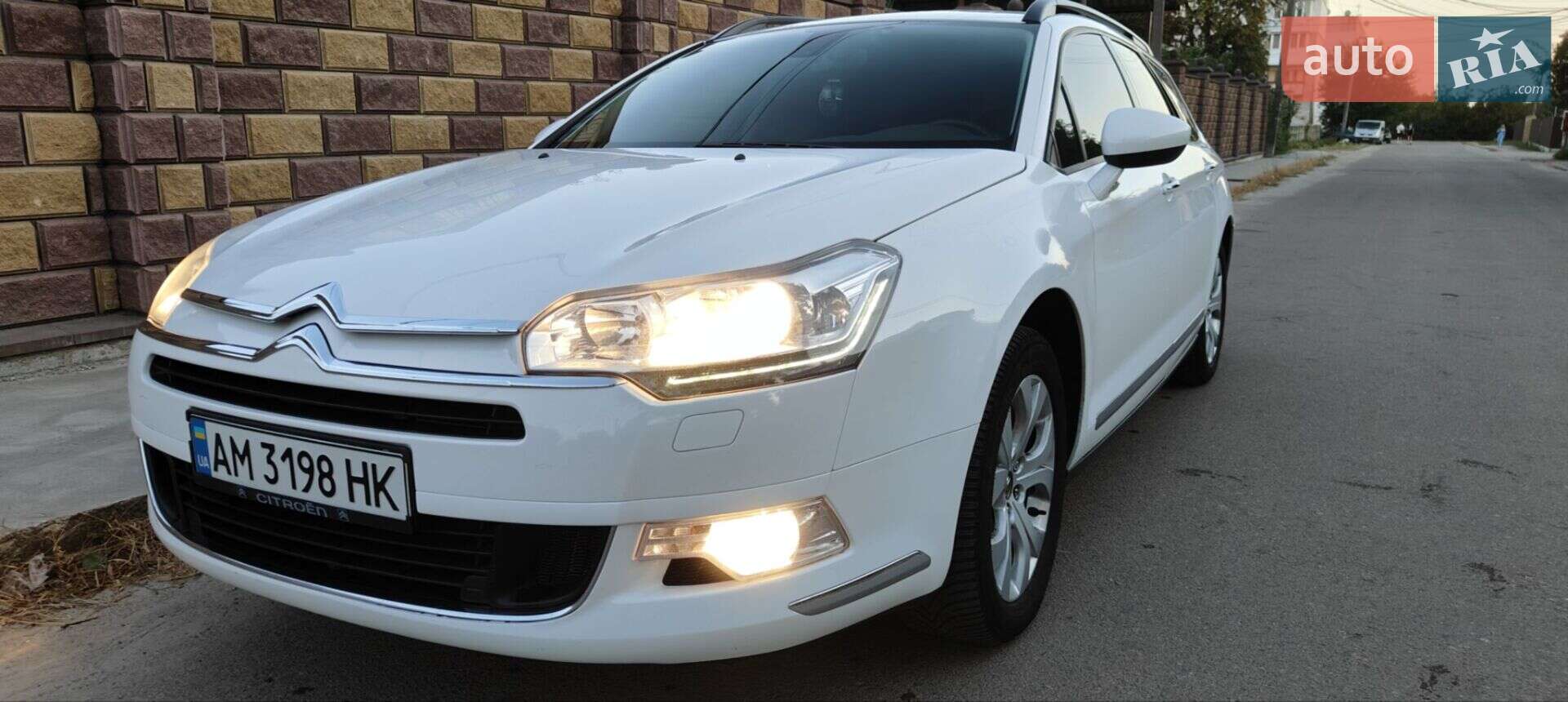 Citroen C5 2014 VIN VF7RWRHF8EL512567 фото оголошення 4 з 23