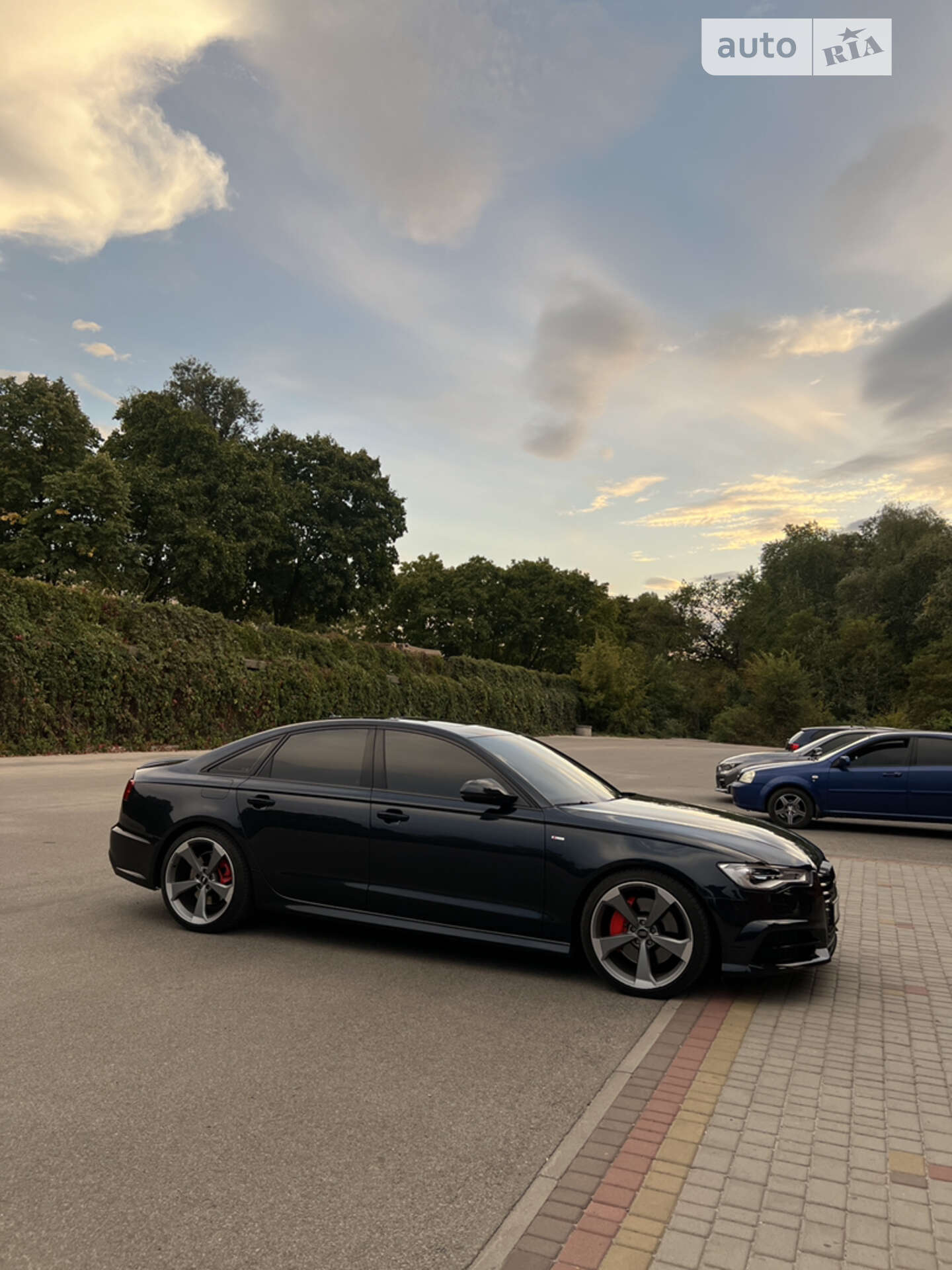 Audi A6 2016 VIN WAUC8AFC2HN036796 фото оголошення 3 з 17