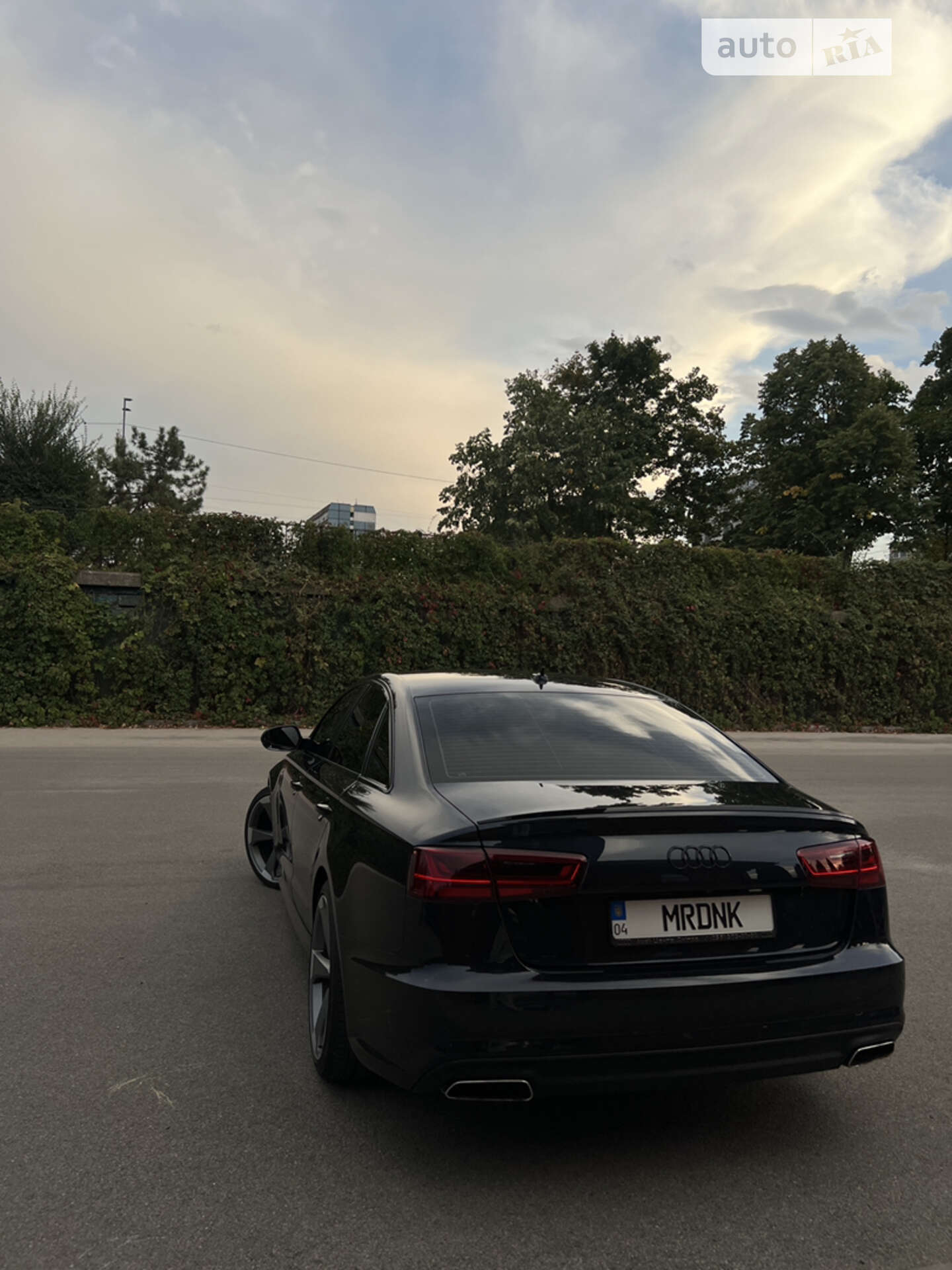 Audi A6 2016 VIN WAUC8AFC2HN036796 фото оголошення 11 з 17