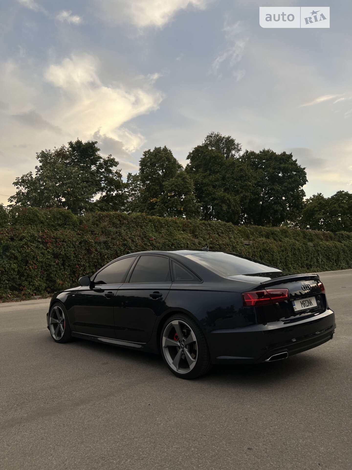 Audi A6 2016 VIN WAUC8AFC2HN036796 фото оголошення 14 з 17