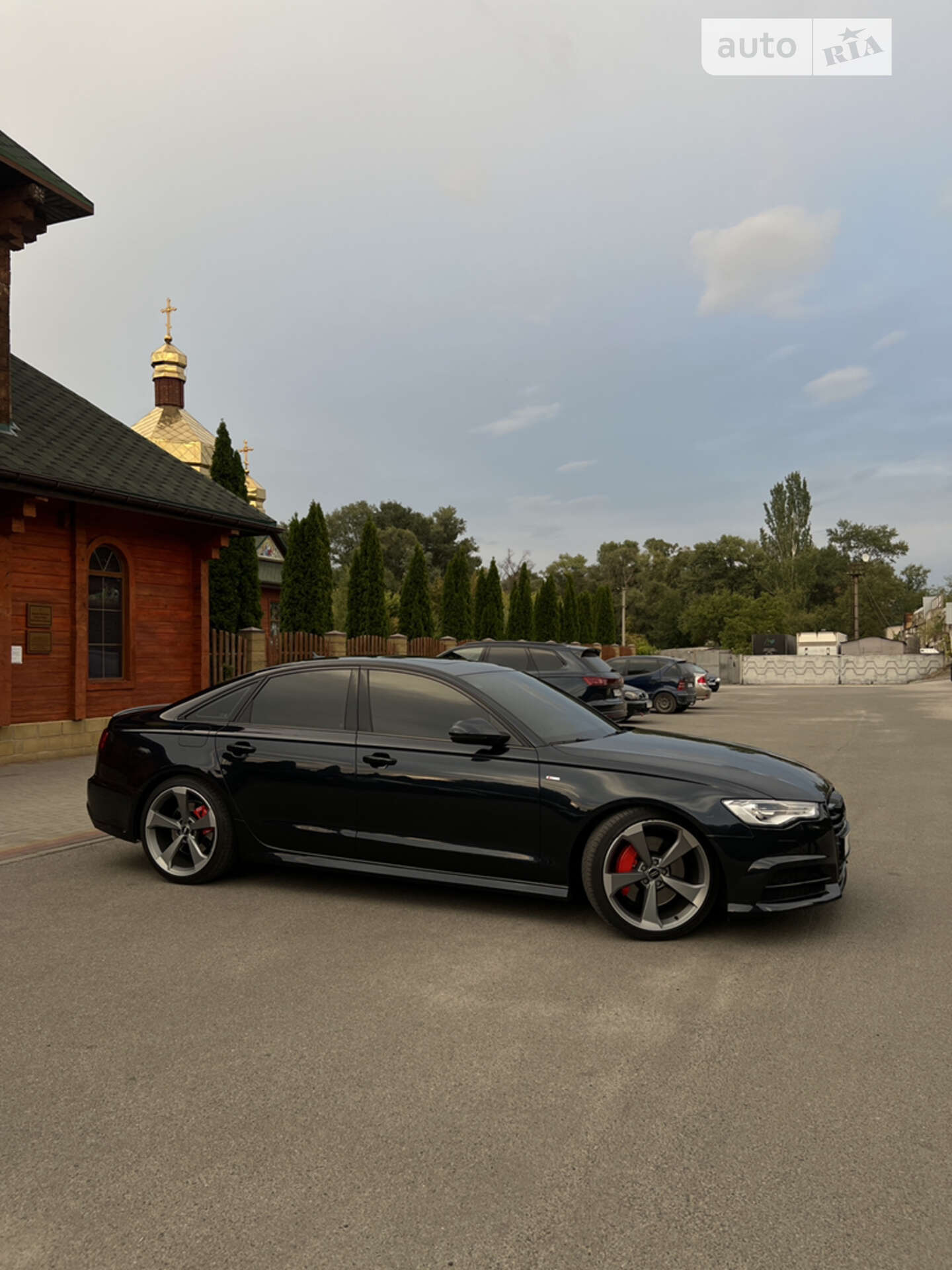 Audi A6 2016 VIN WAUC8AFC2HN036796 фото оголошення 15 з 17