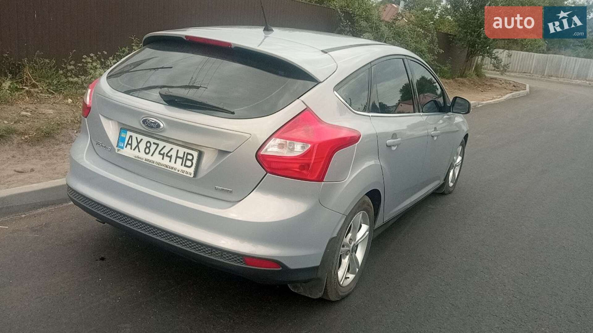 Ford Focus 2013 VIN WF0KXXGCBKDU78106 фото оголошення 12 з 14
