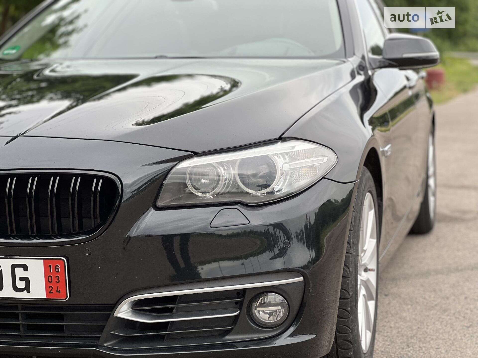 BMW 5 Series 2013 VIN WBA5K11080D758467 фото оголошення 8 з 27