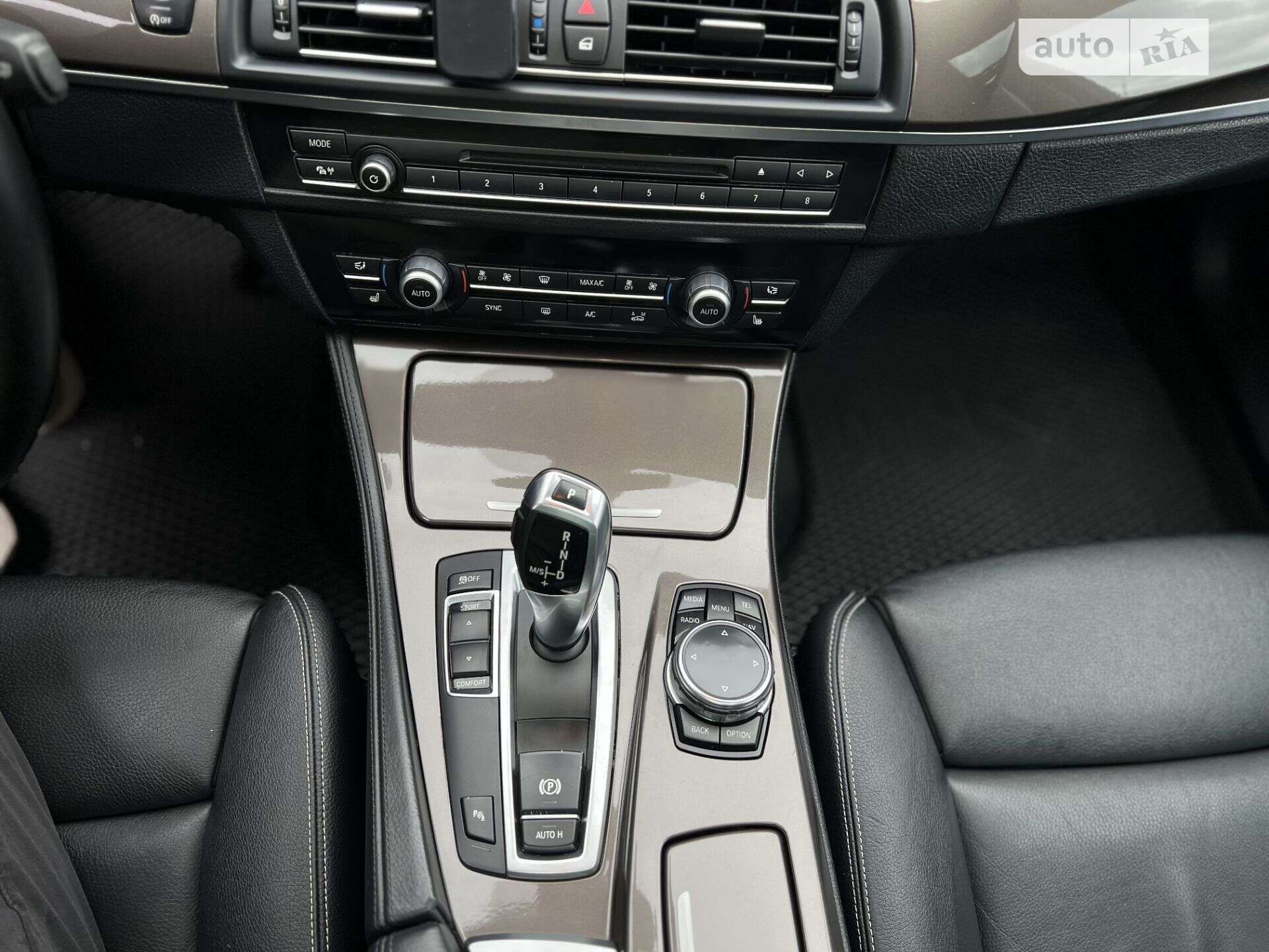 BMW 5 Series 2013 VIN WBA5K11080D758467 фото оголошення 22 з 27