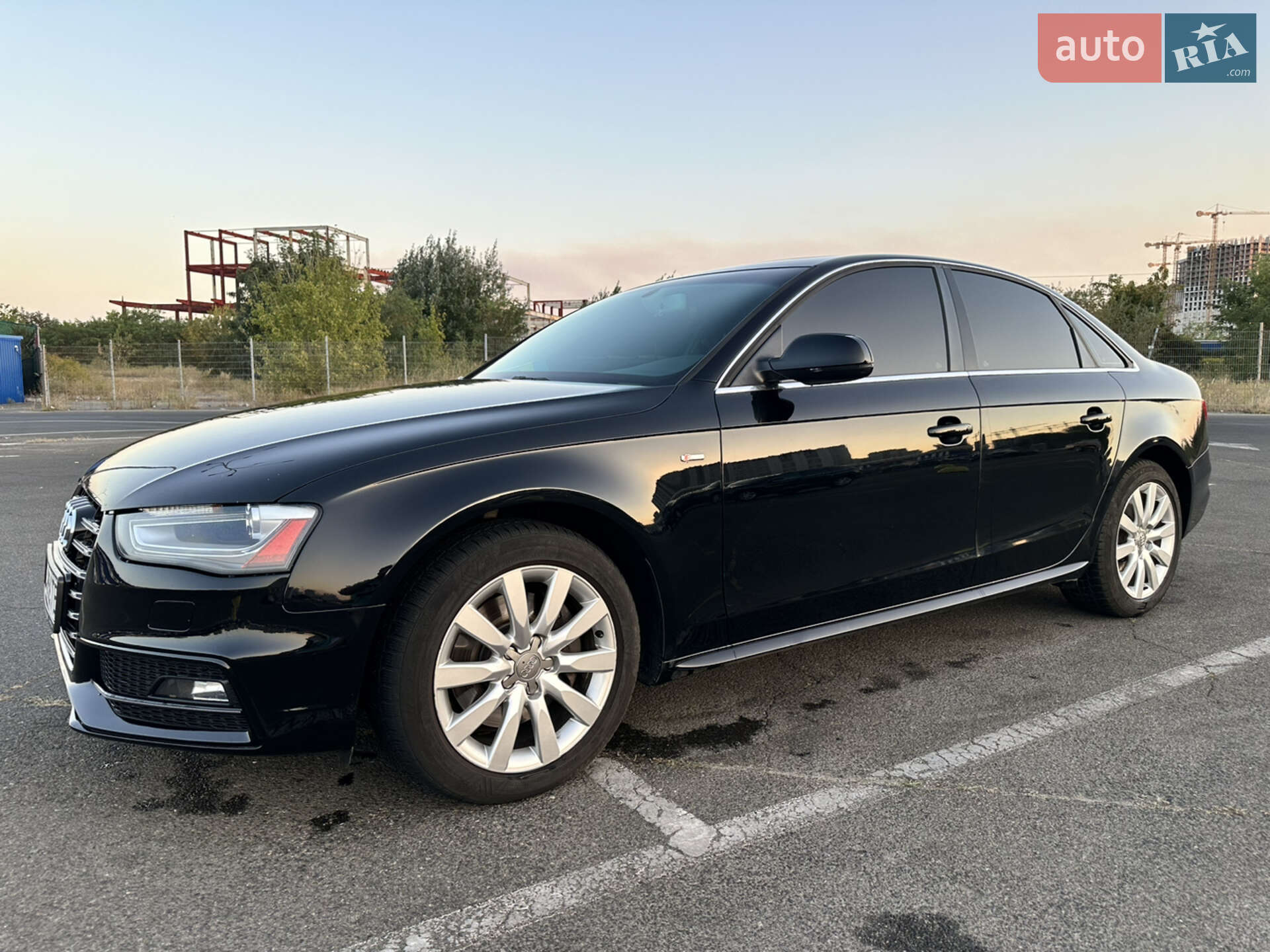 Audi A4 2014 VIN WAUAFAFL3FN022299 фото оголошення 12 з 13