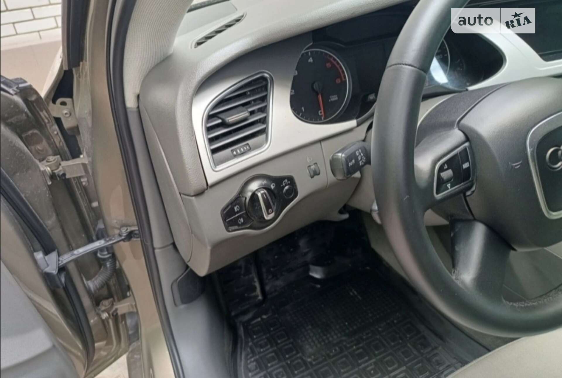 Audi A4 2009 VIN WAUZZZ8K3AA020405 фото оголошення 28 з 33