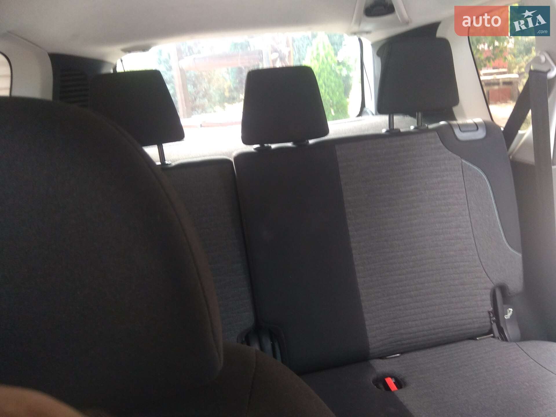 Citroen C3 Picasso 2015 VIN VF7SH9HP8FT548401 фото оголошення 2 з 6