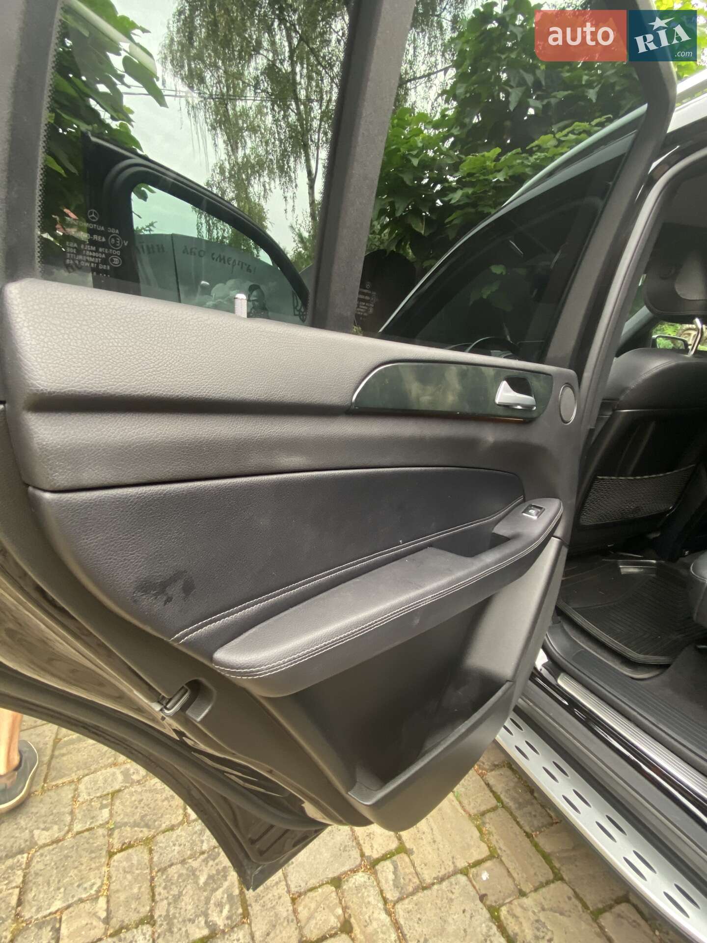 Mercedes-Benz GLS-Class 2018 VIN 4JGDF6EE0JB162719 фото оголошення 12 з 40