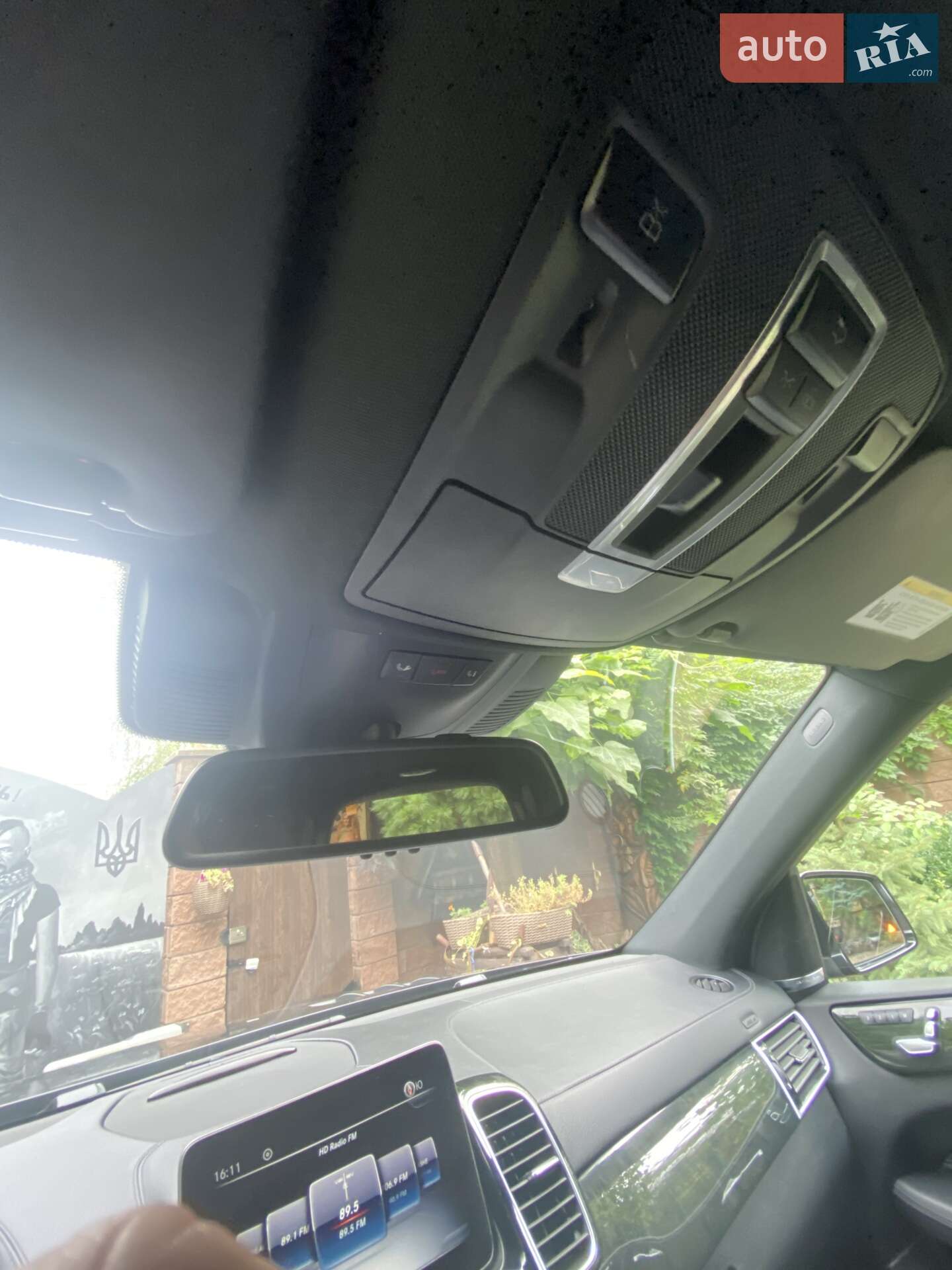 Mercedes-Benz GLS-Class 2018 VIN 4JGDF6EE0JB162719 фото оголошення 17 з 40