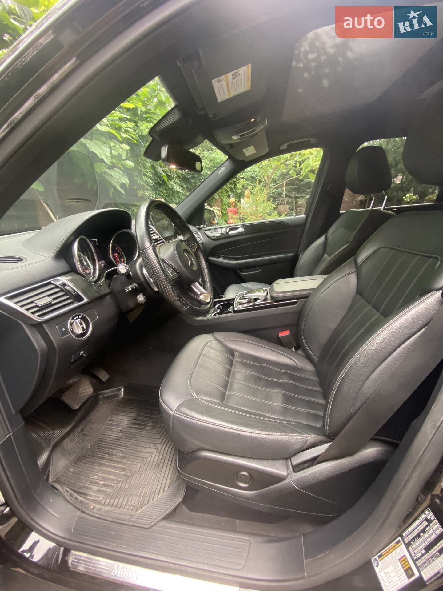 Mercedes-Benz GLS-Class 2018 VIN 4JGDF6EE0JB162719 фото оголошення 16 з 40