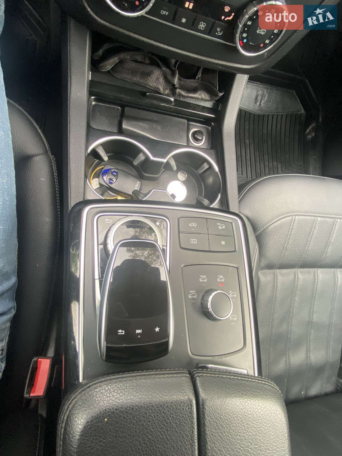 Mercedes-Benz GLS-Class 2018 VIN 4JGDF6EE0JB162719 фото оголошення 20 з 40