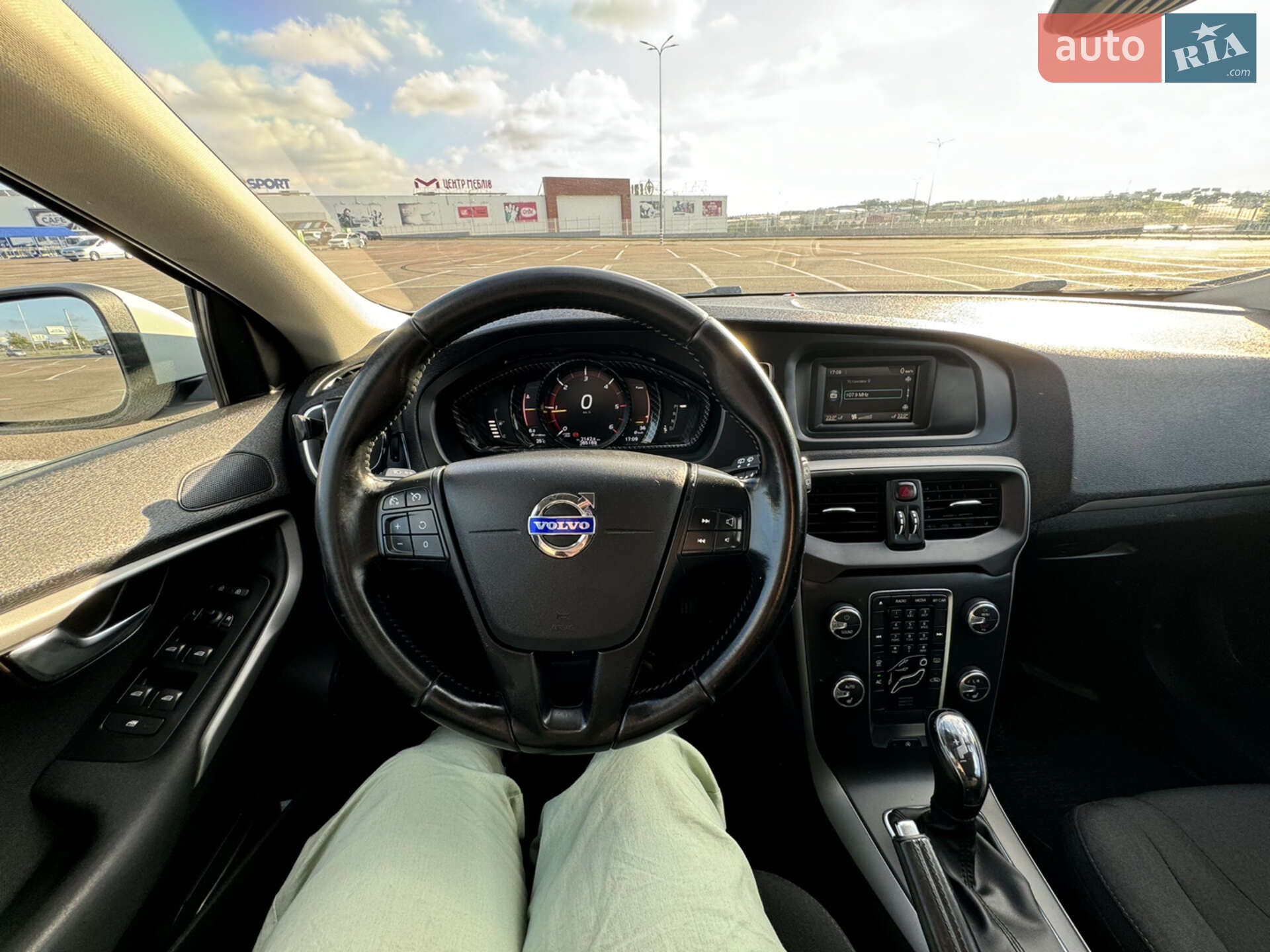 Volvo V40 2013 VIN YV1MV848BE2093839 фото оголошення 4 з 6