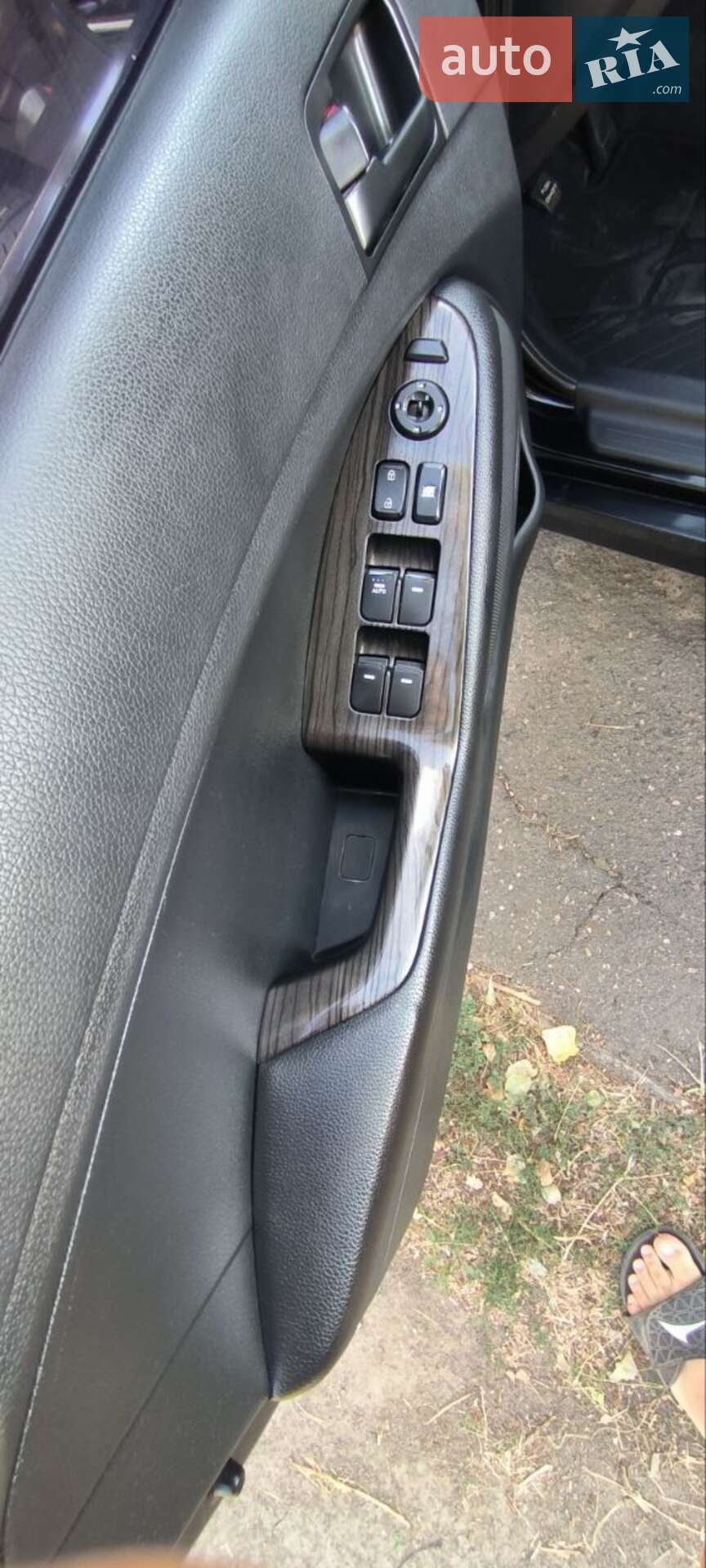 Kia K5 2013 VIN KNAGN418BDA396037 фото оголошення 9 з 19