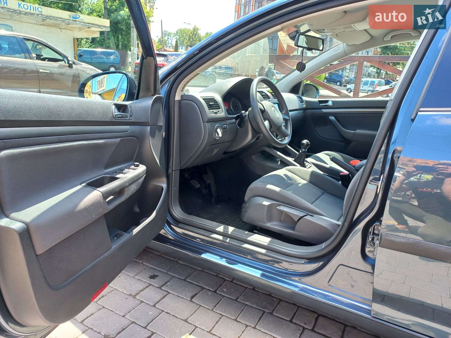 Volkswagen Golf 2004 VIN WVWZZZ1KZ5W069123 фото оголошення 10 з 16