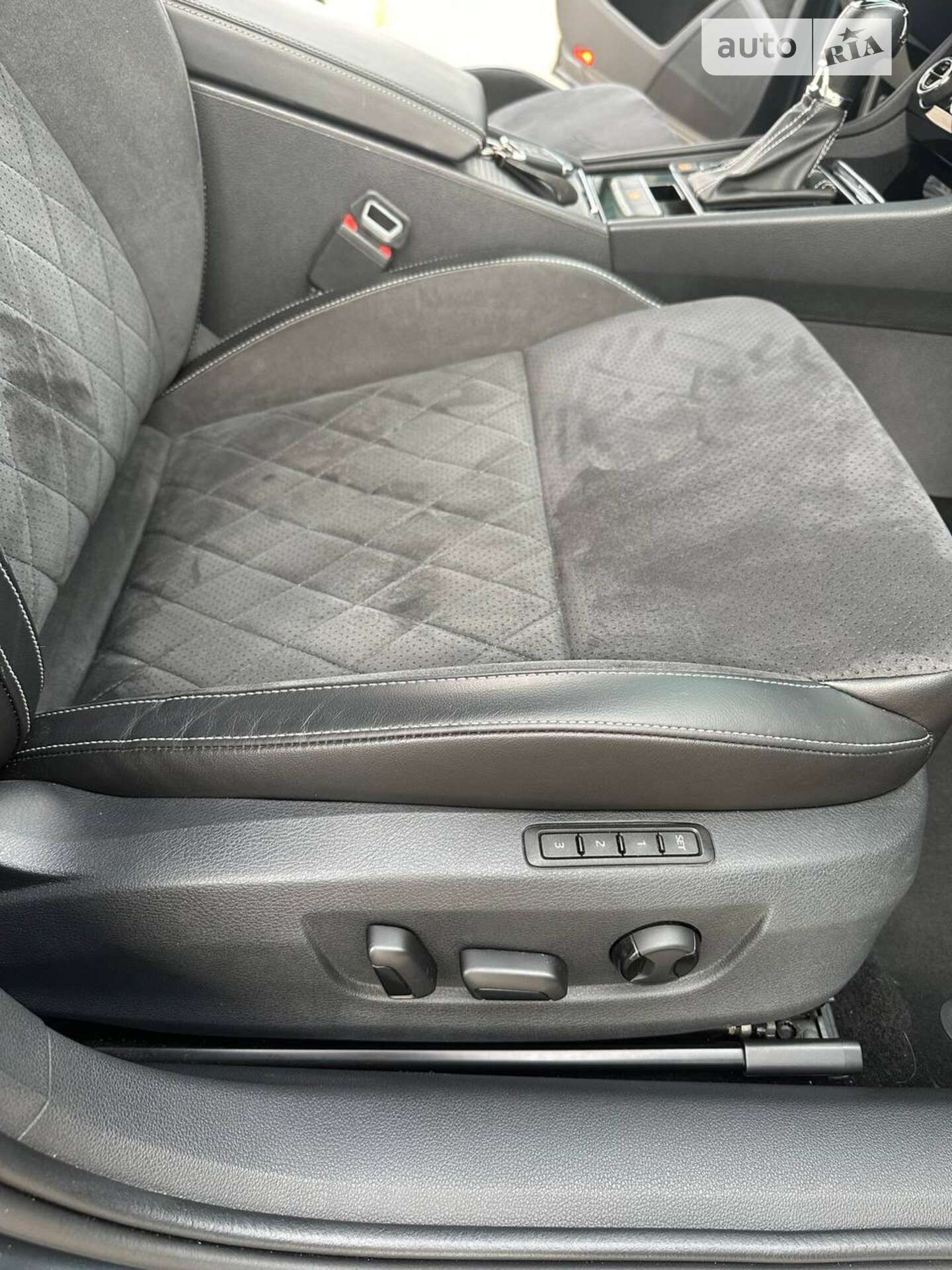 Skoda Superb 2018 VIN TMBJJ9NP6K7042064 фото оголошення 22 з 54