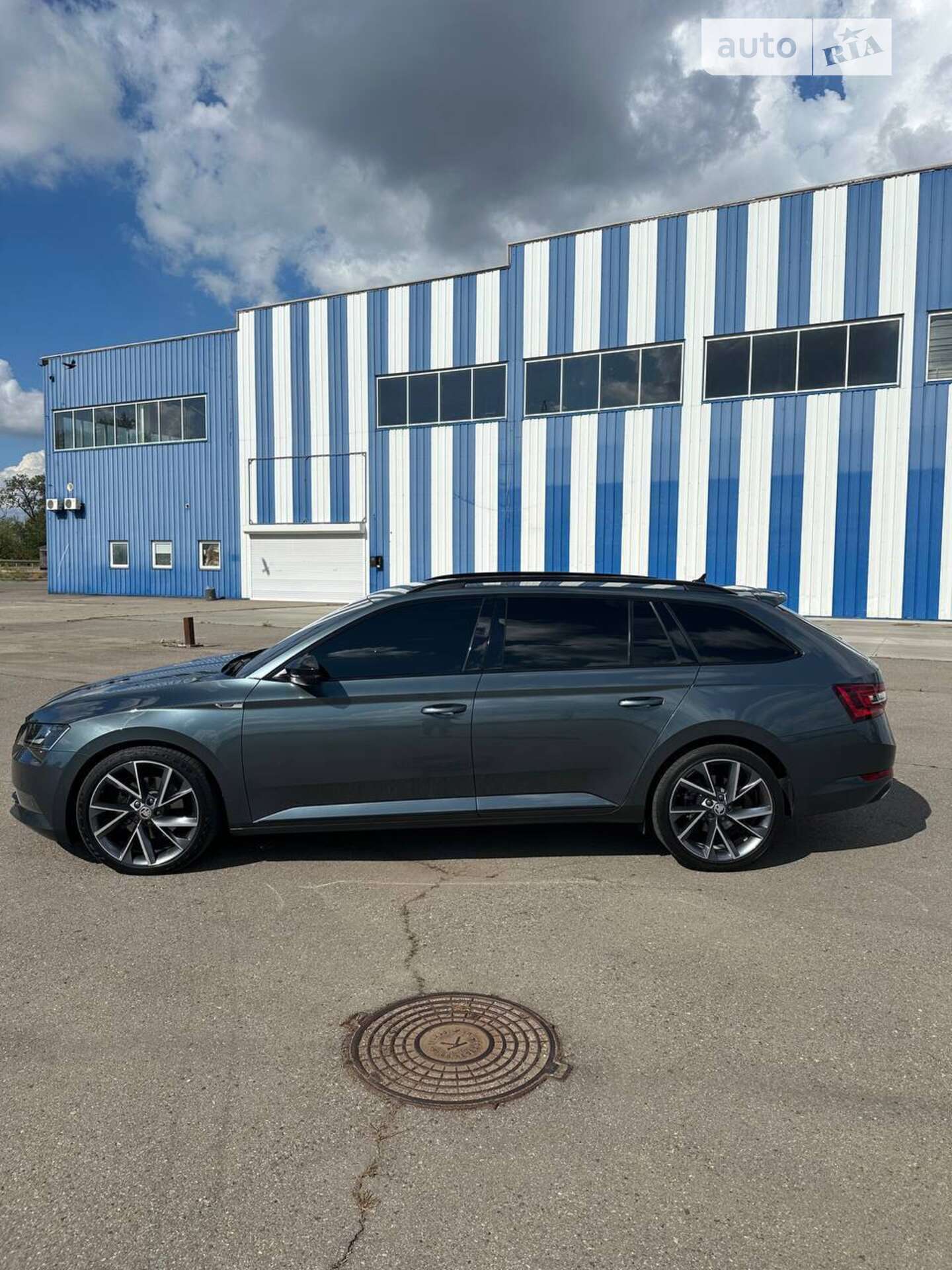 Skoda Superb 2018 VIN TMBJJ9NP6K7042064 фото оголошення 18 з 54