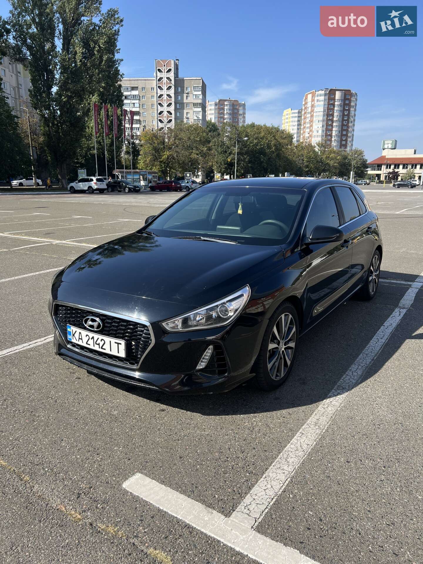 Hyundai Elantra GT 2018 VIN KMHH35LE9JU079382 фото оголошення 2 з 10