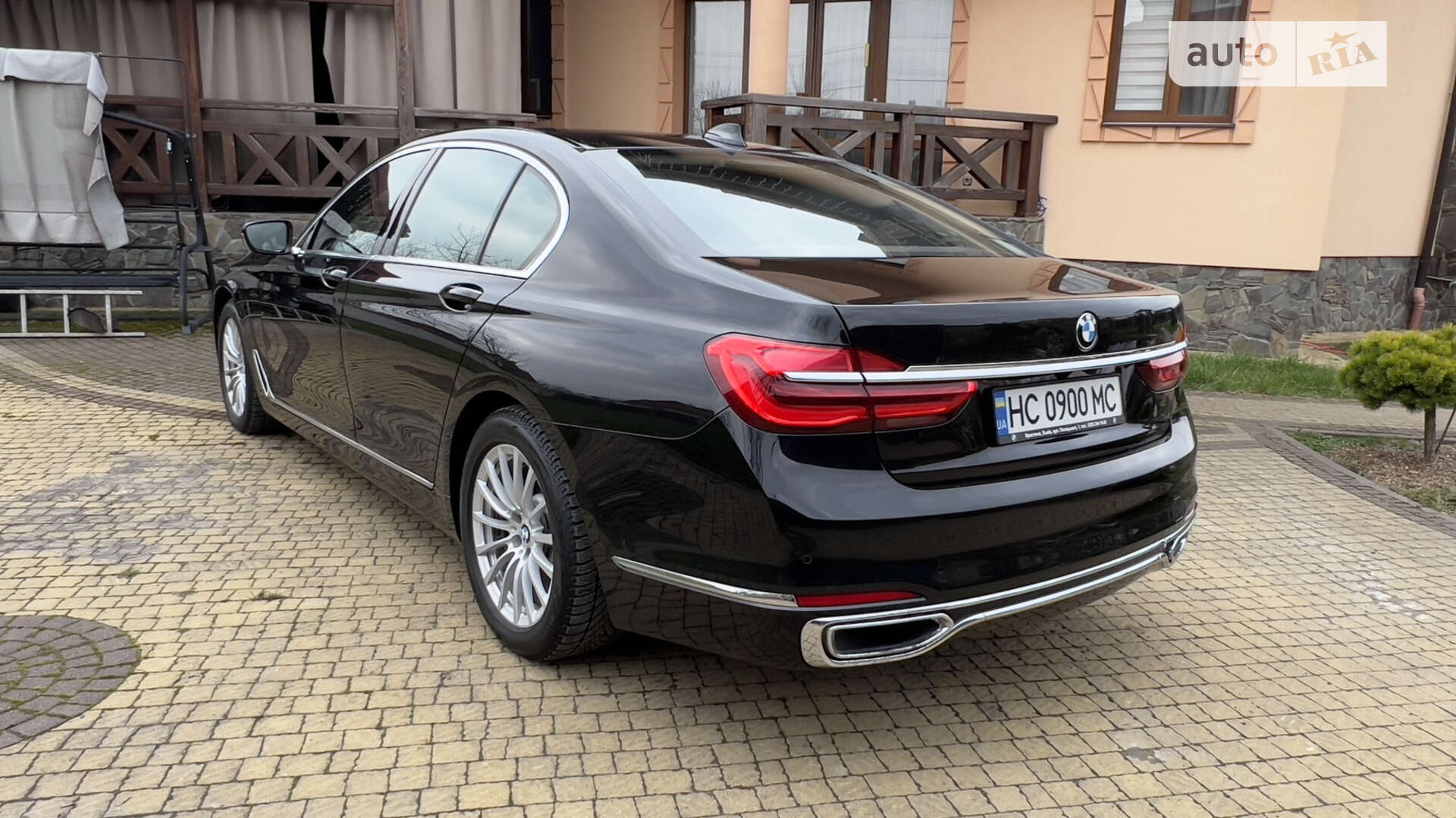 BMW 7 Series 2016 VIN WBA7C41070G641176 фото оголошення 12 з 41