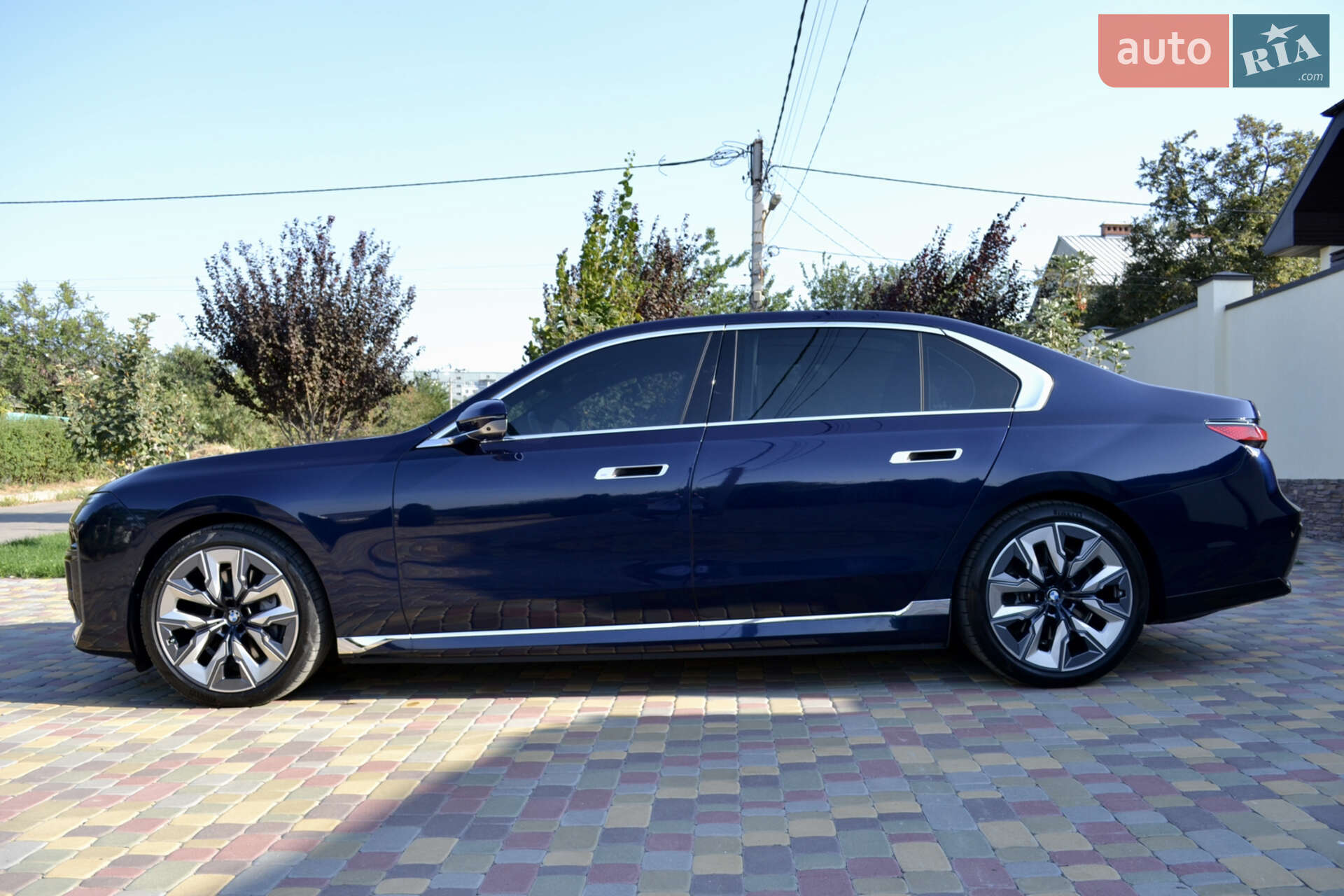 BMW I7 2024 VIN WBY53EJ03PCN85639 фото оголошення 4 з 44