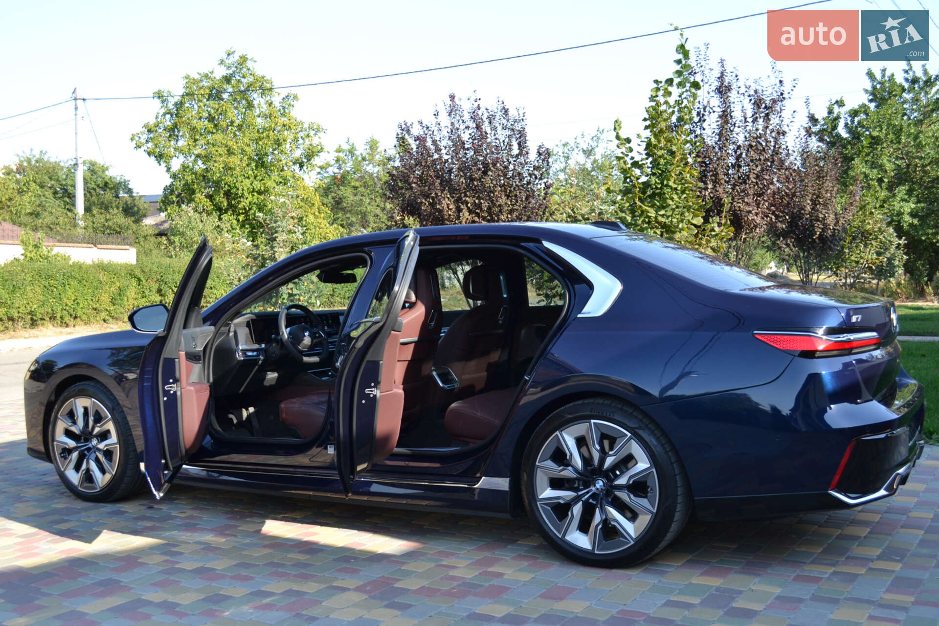 BMW I7 2024 VIN WBY53EJ03PCN85639 фото оголошення 34 з 44