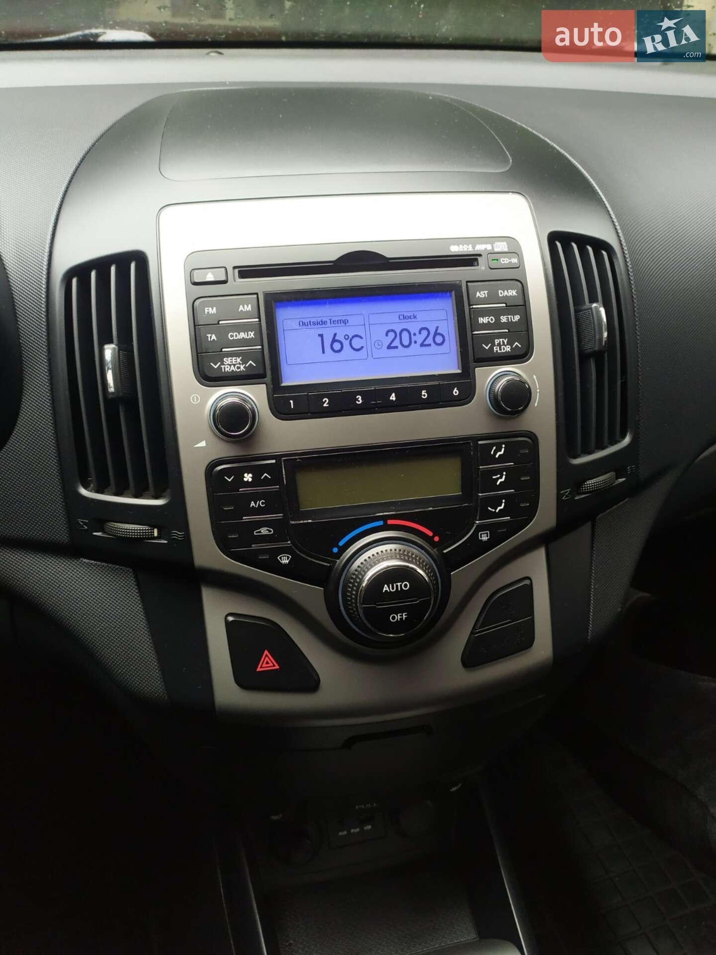 Hyundai i30 2010 VIN TMADC81SABJ038616 фото оголошення 4 з 4