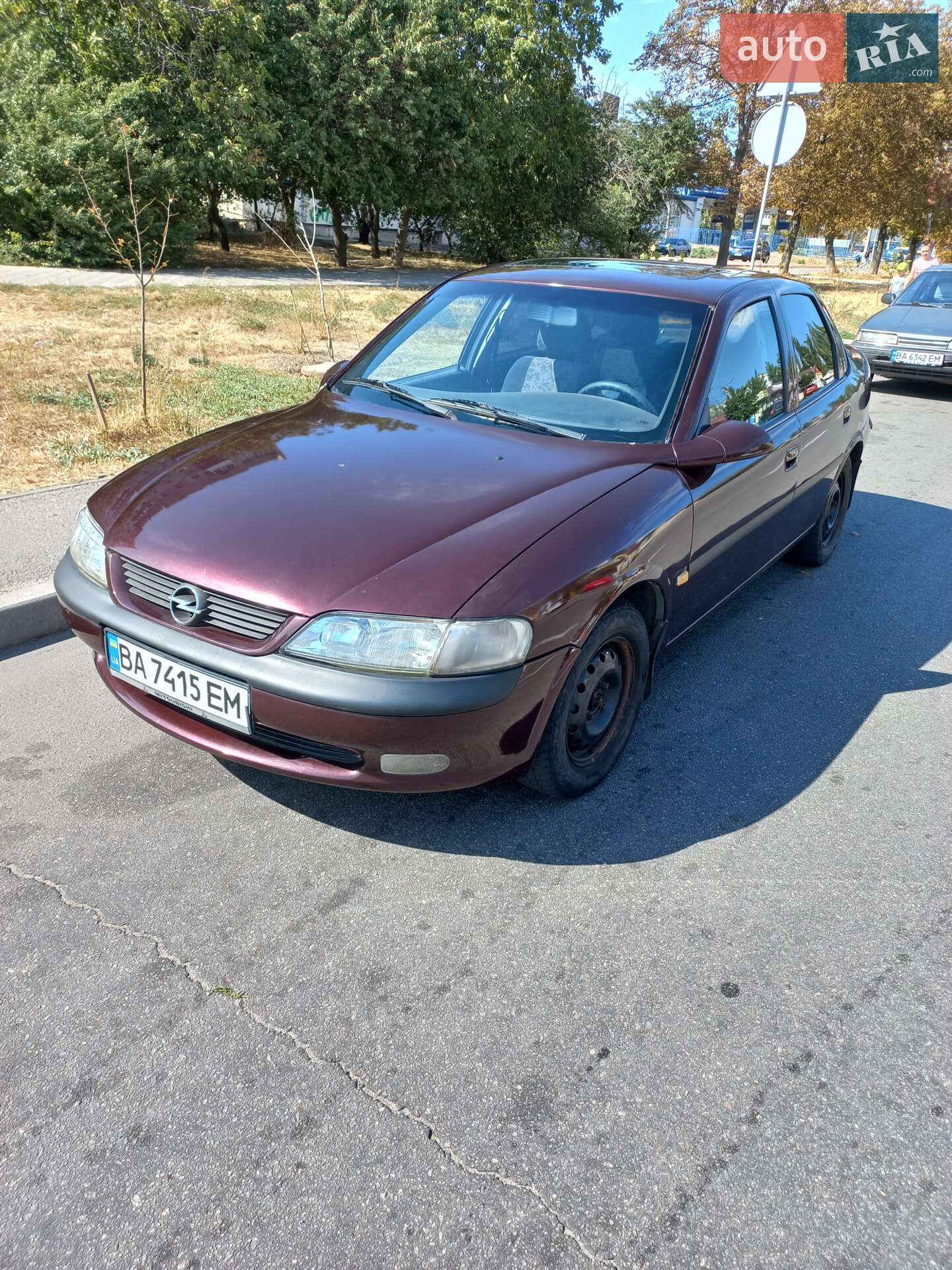 Opel Vectra 1996 VIN W0L000036T5071798 фото оголошення 2 з 23