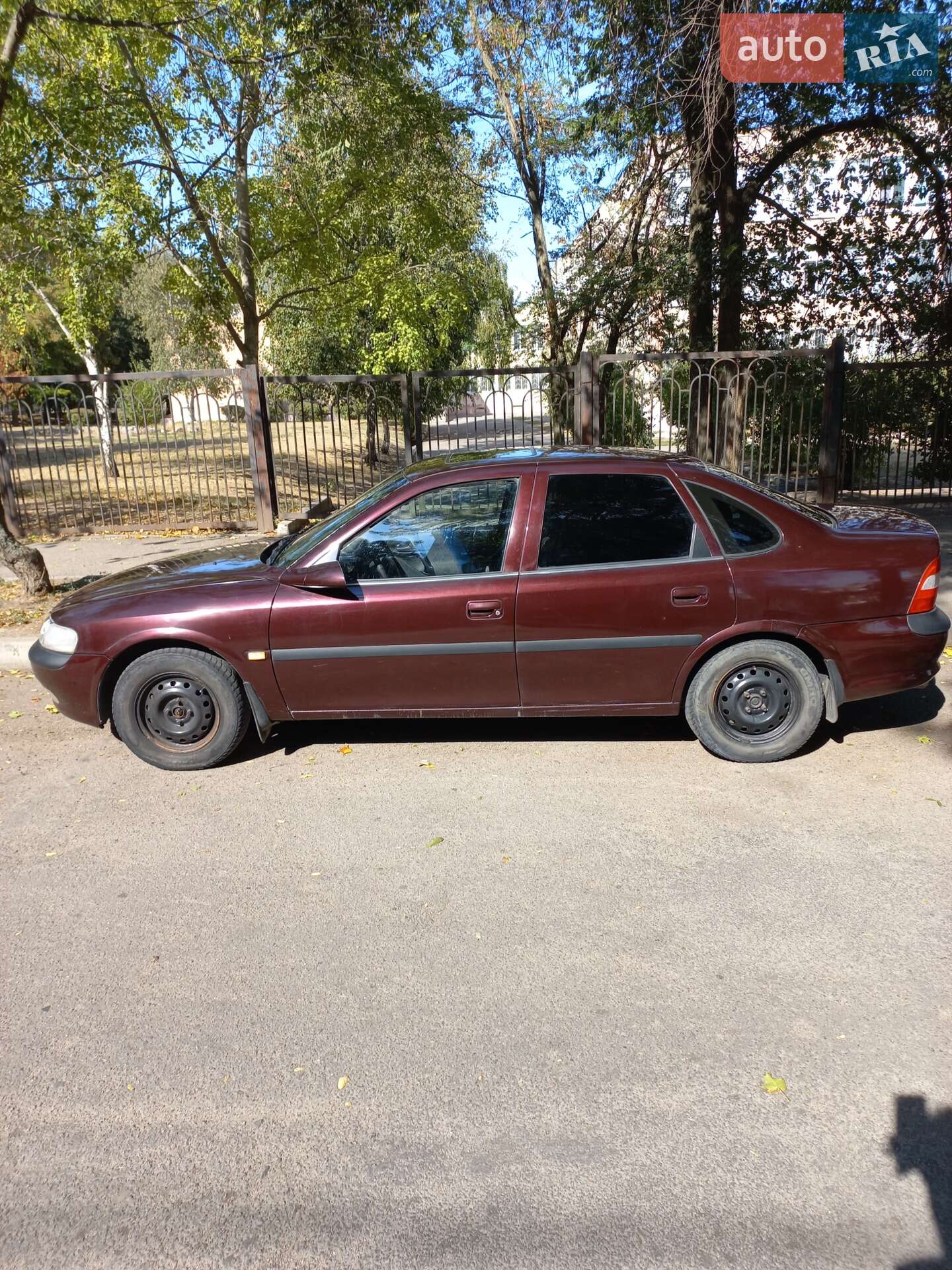 Opel Vectra 1996 VIN W0L000036T5071798 фото оголошення 7 з 23