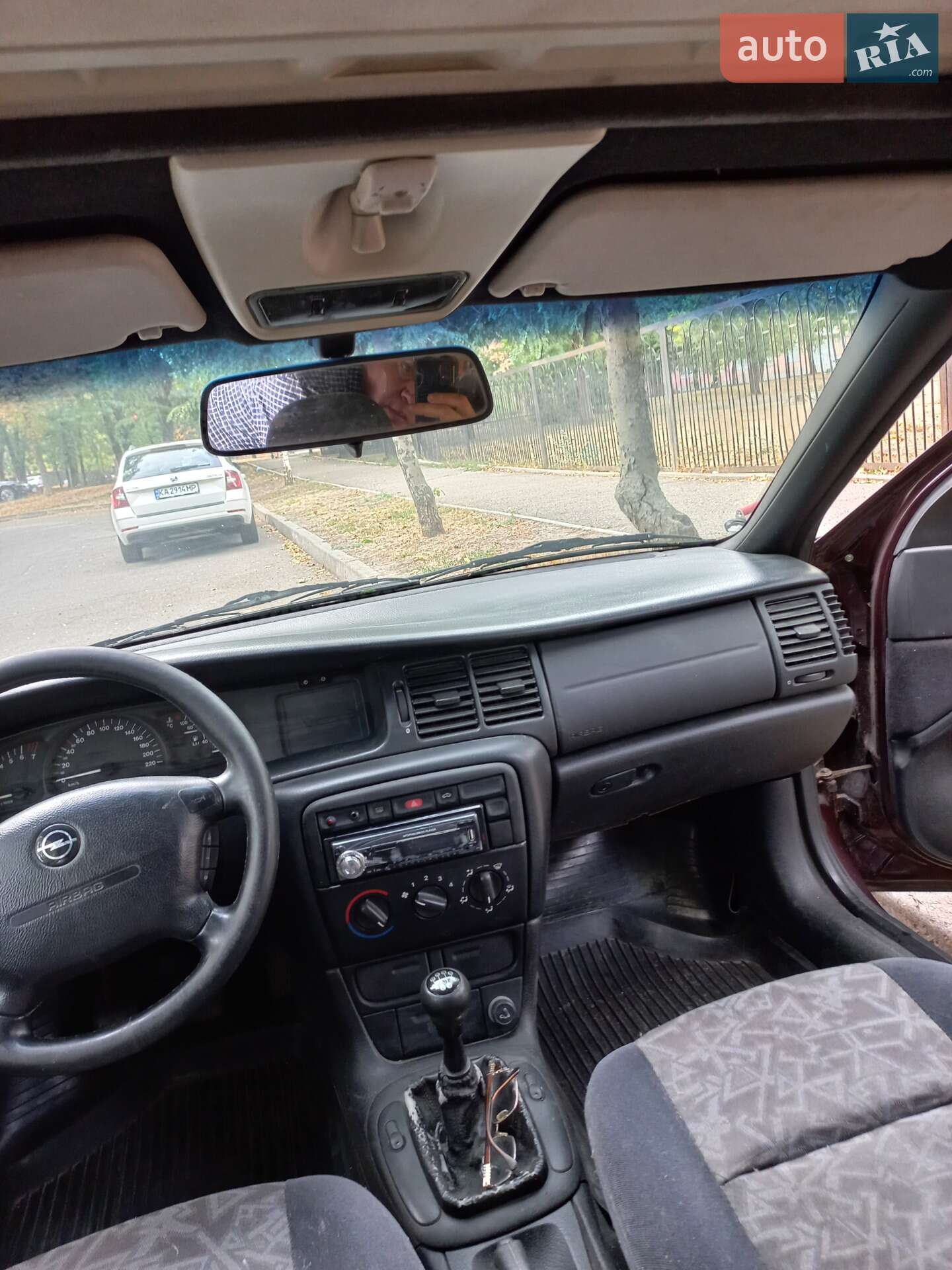 Opel Vectra 1996 VIN W0L000036T5071798 фото оголошення 19 з 23