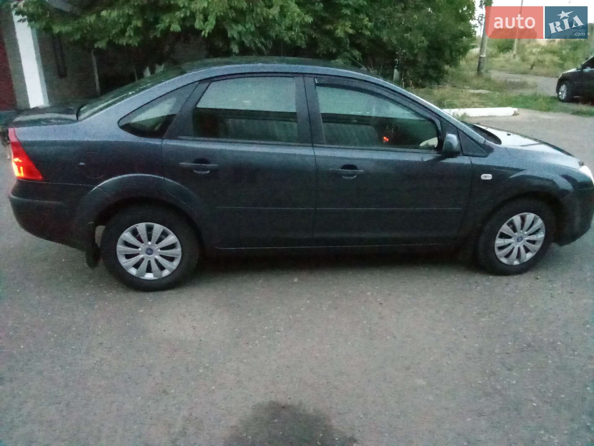Ford Focus 2007 VIN WF04XXWPD47L58149 фото оголошення 2 з 6