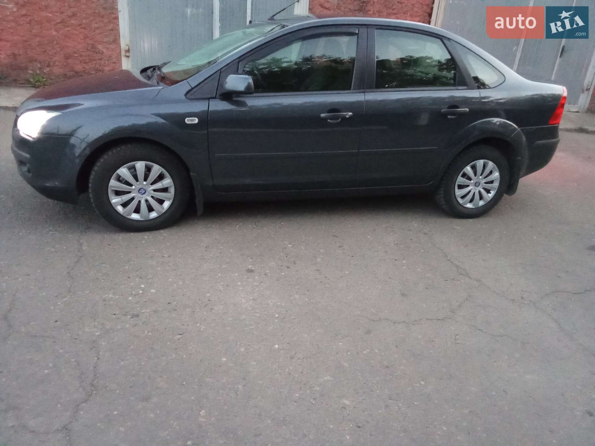 Ford Focus 2007 VIN WF04XXWPD47L58149 фото оголошення 4 з 6