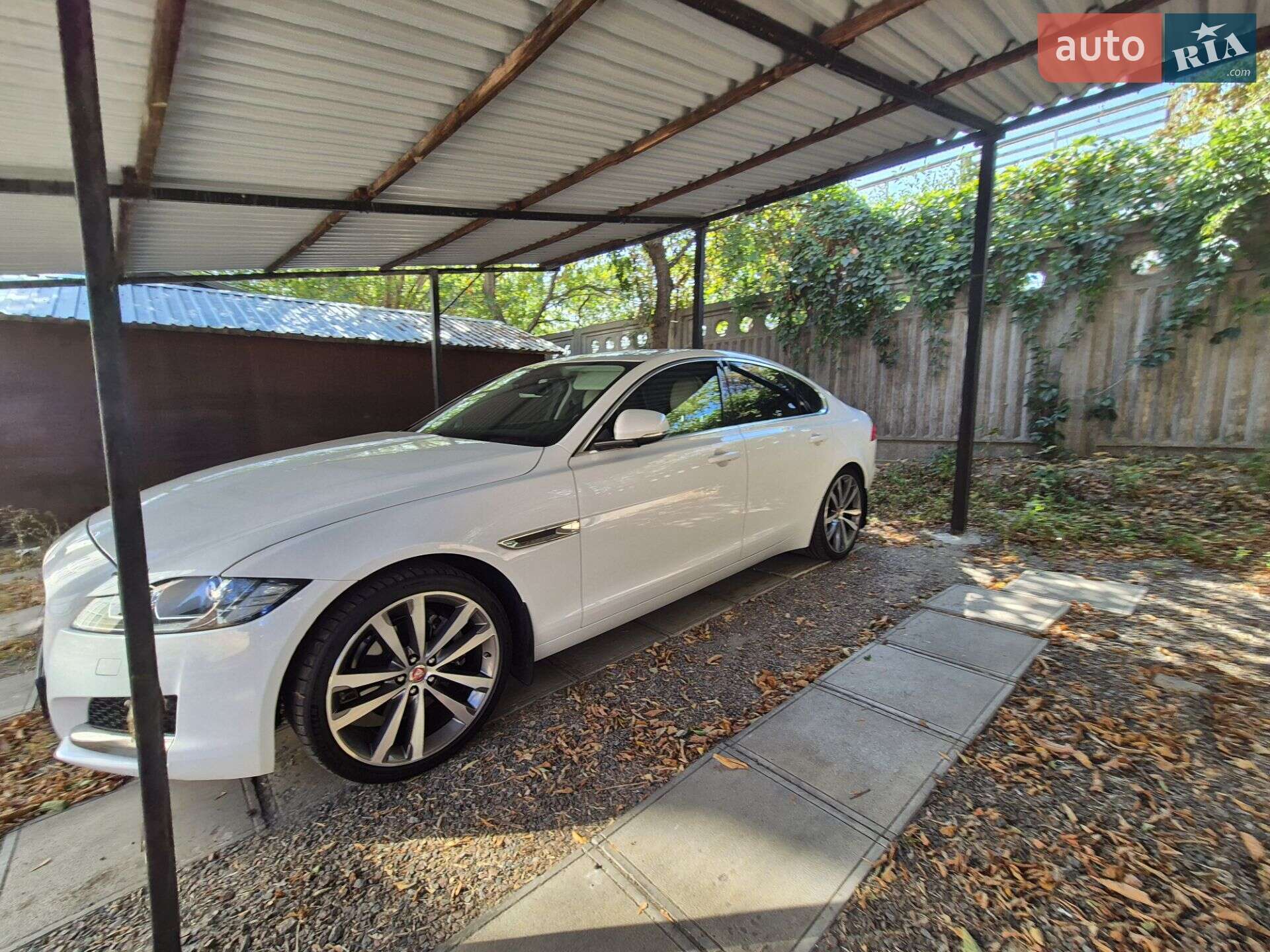 Jaguar XF 2016 VIN SAJBB4BN4HCY38692 фото оголошення 15 з 24