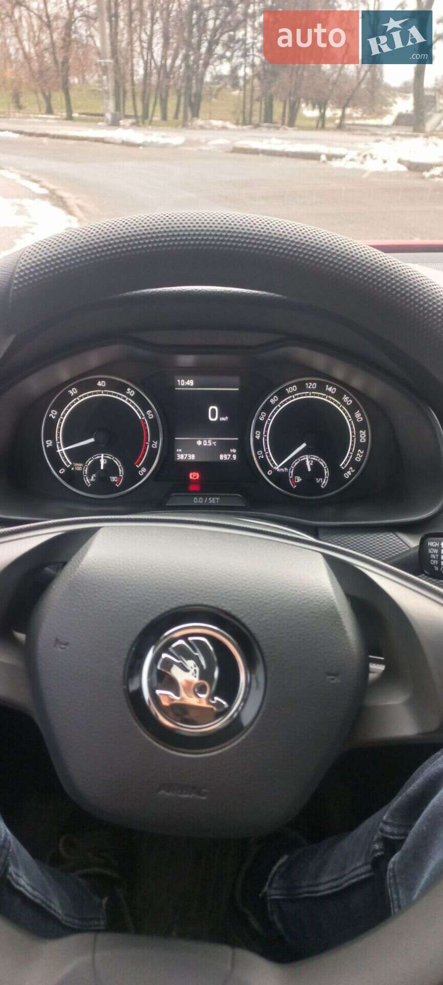 Skoda Kamiq 2021 VIN TMBGC4NW1M3114457 фото оголошення 3 з 11