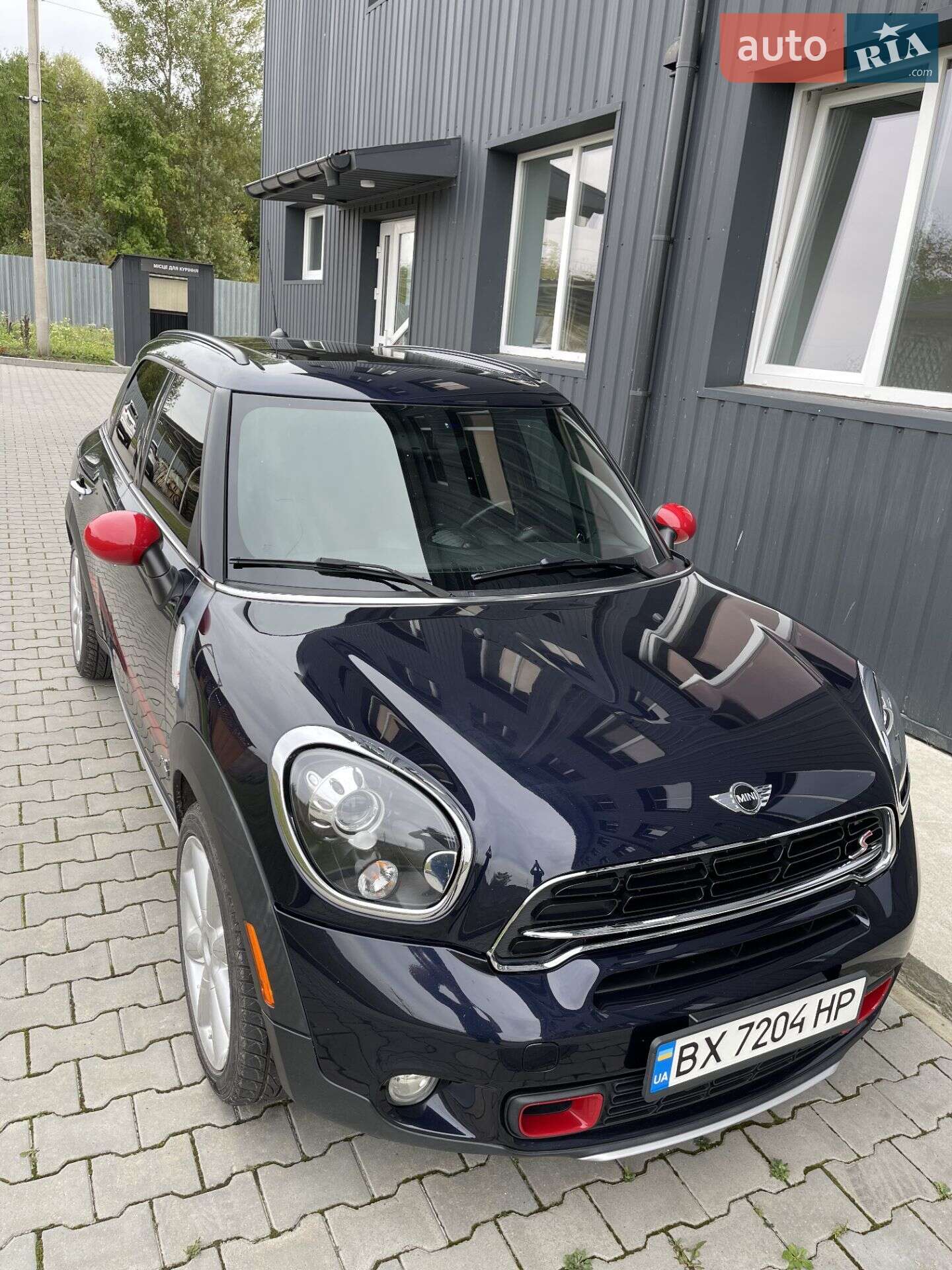 MINI Countryman 2016 VIN WMWZC5C57GWU21964 фото оголошення 10 з 26