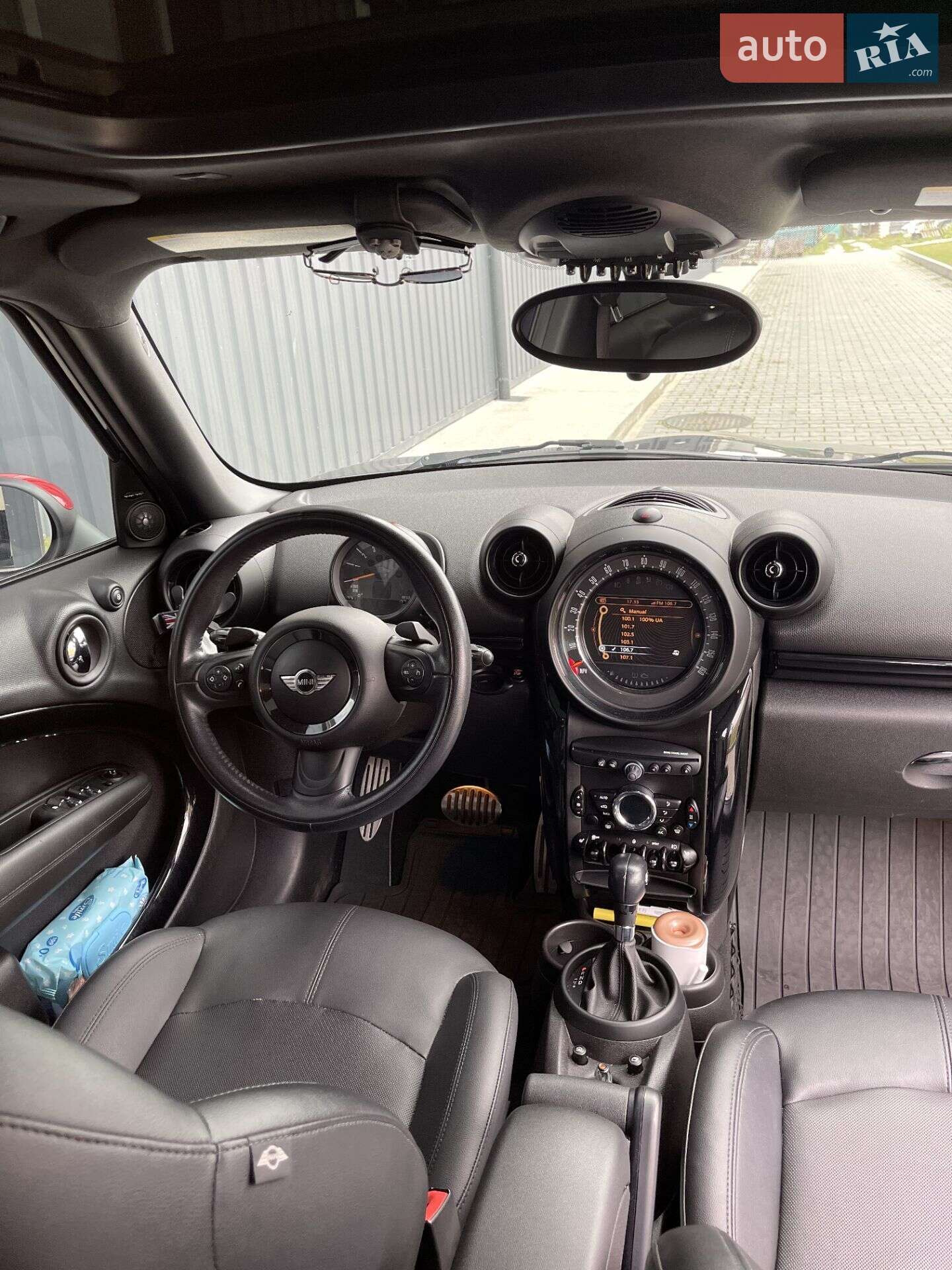 MINI Countryman 2016 VIN WMWZC5C57GWU21964 фото оголошення 26 з 26