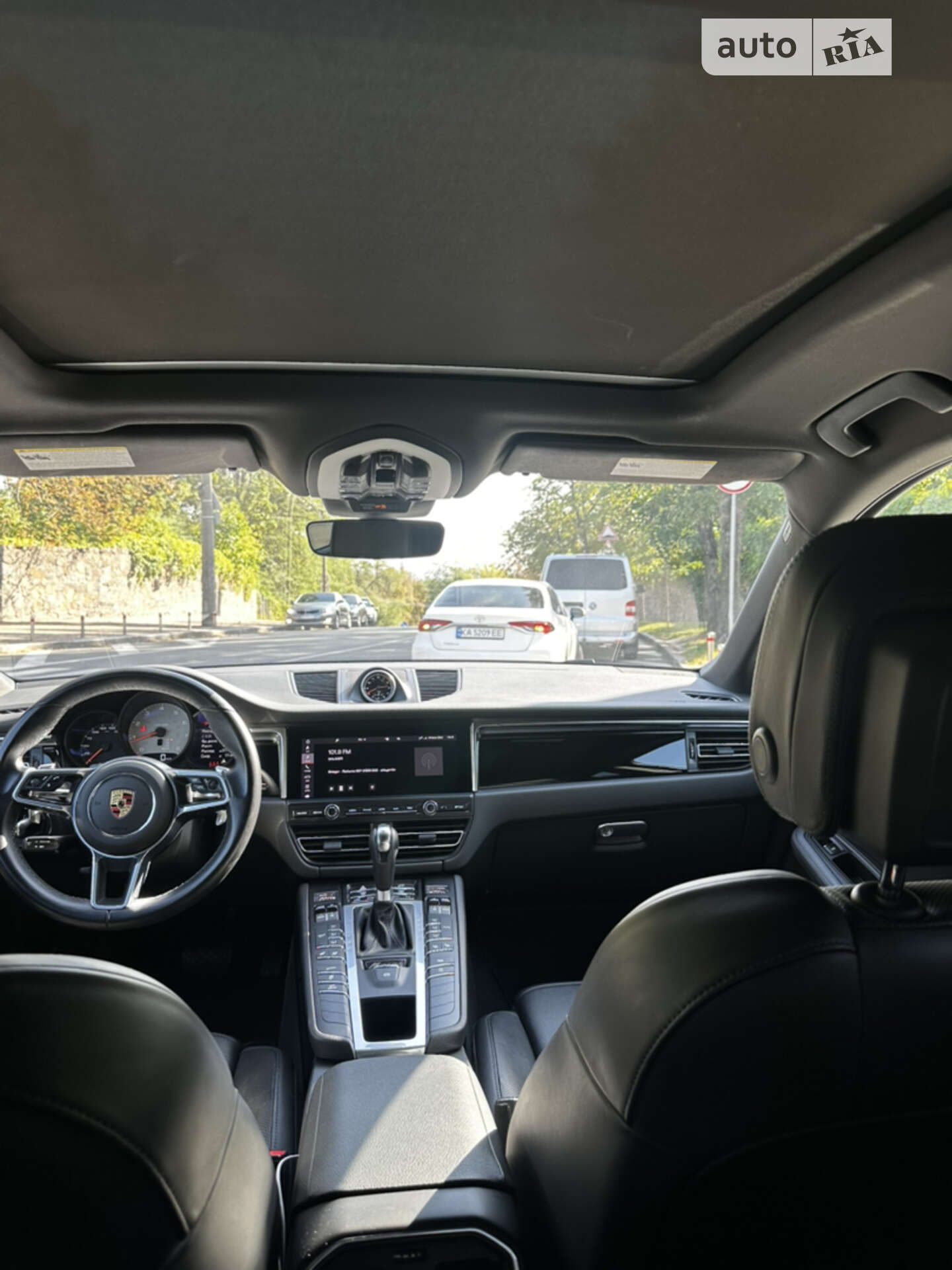 Porsche Macan 2021 VIN WP1AB2A5XMLB36739 фото оголошення 31 з 42