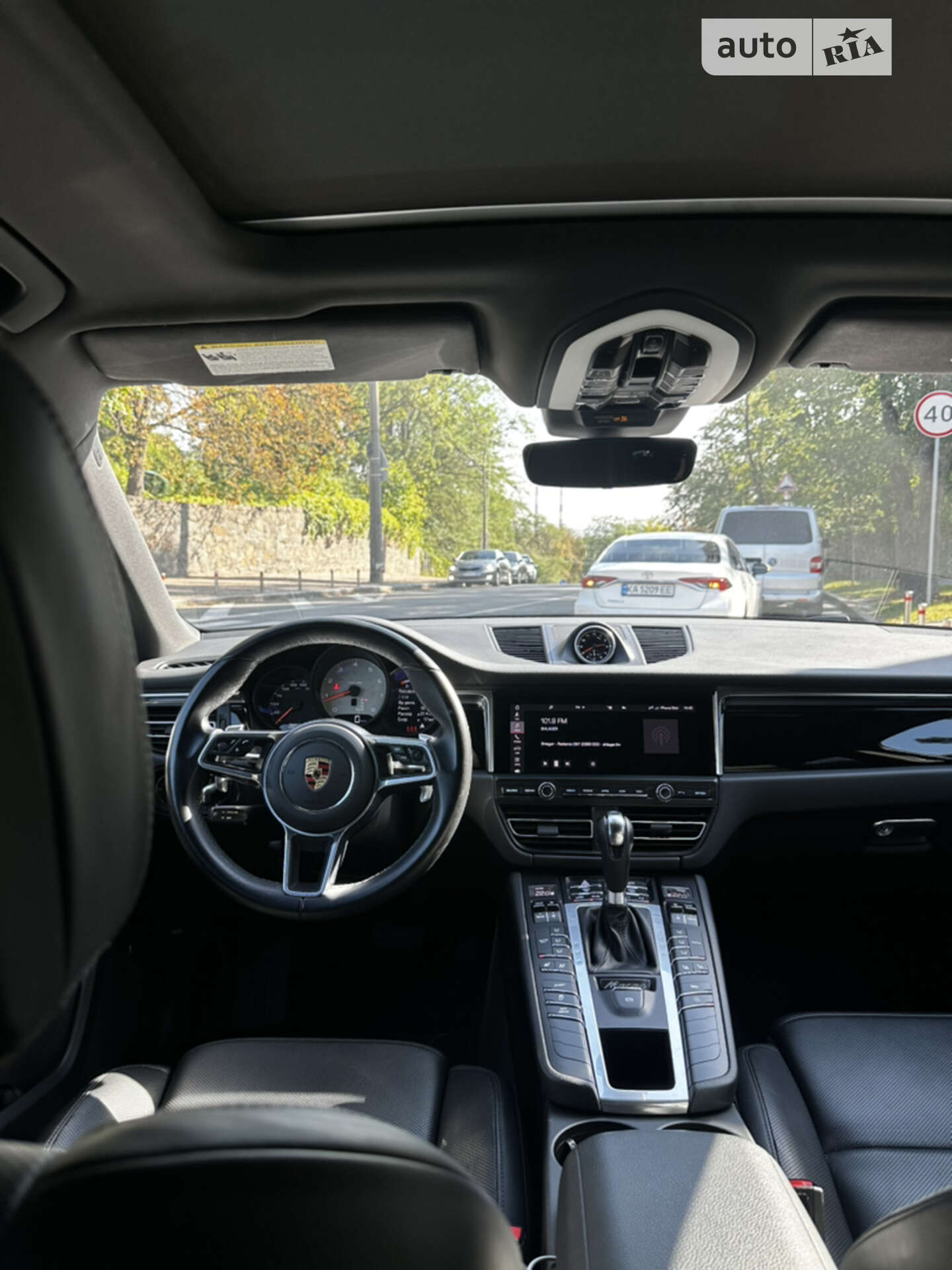 Porsche Macan 2021 VIN WP1AB2A5XMLB36739 фото оголошення 32 з 42