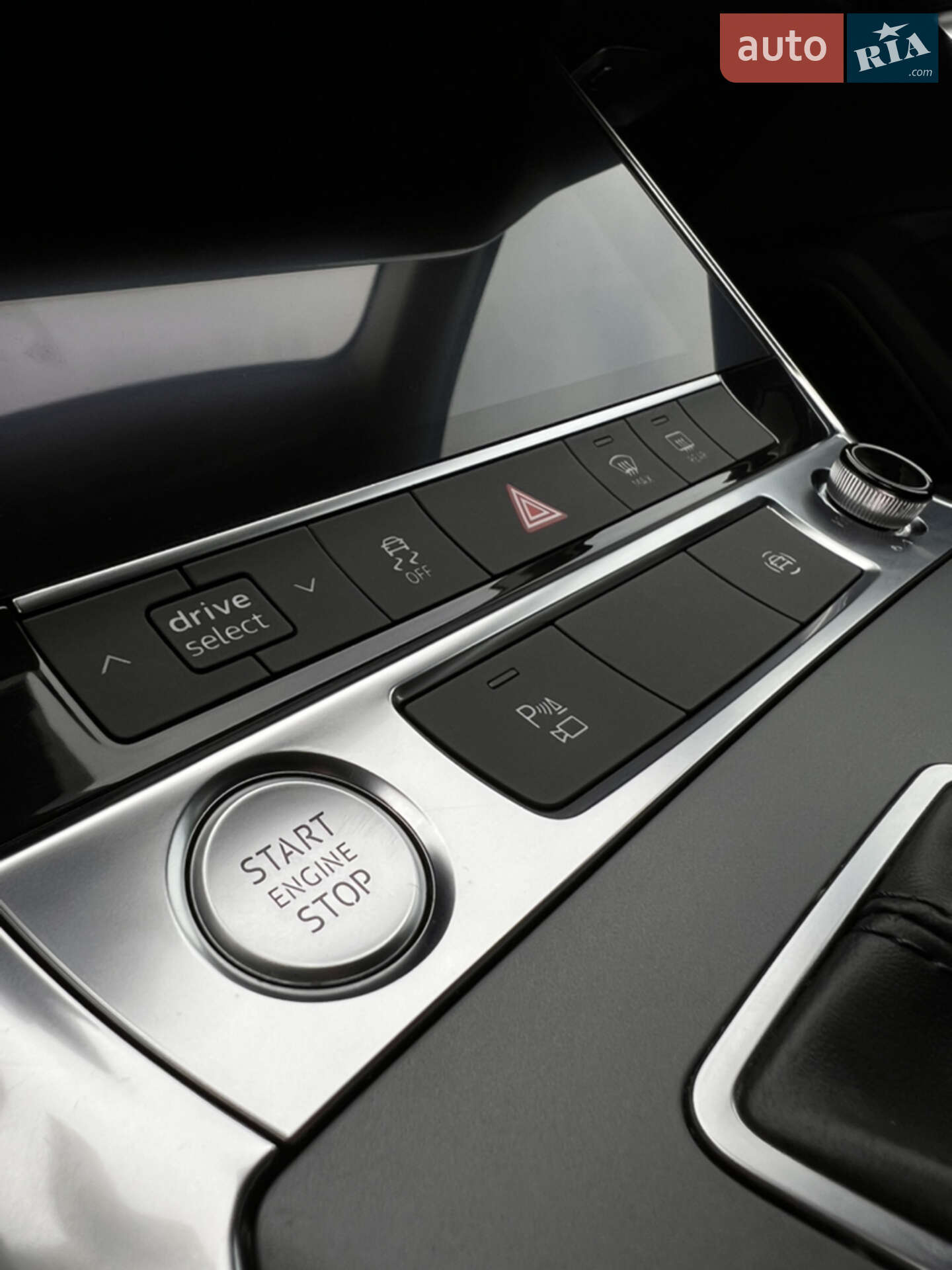Audi A6 2019 VIN WAUZZZF29KN058637 фото оголошення 21 з 27