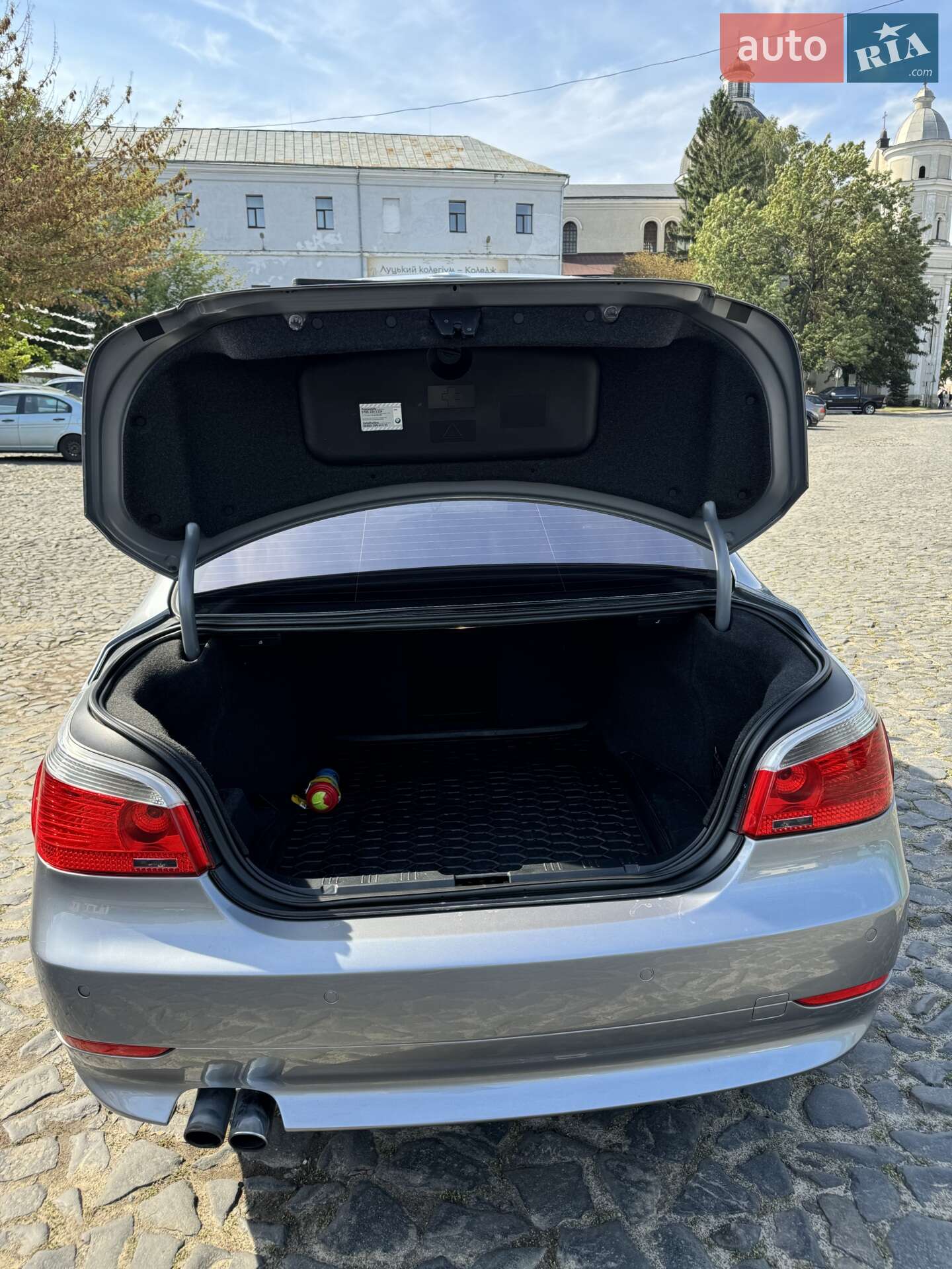 BMW 5 Series 2003 VIN WBANA31040B007134 фото оголошення 44 з 47