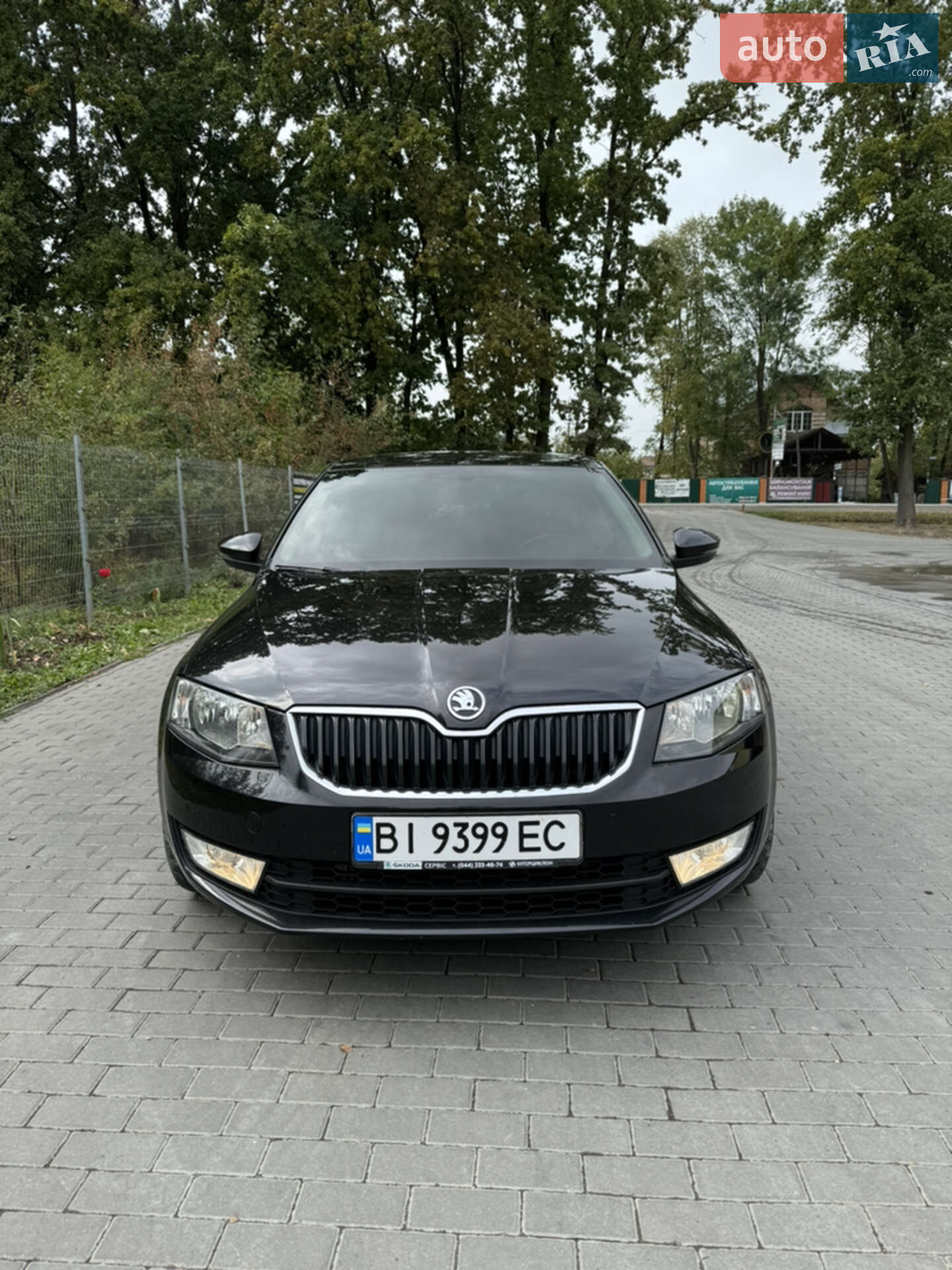 Skoda Octavia 2017 VIN TMBAD2NE9HB007358 фото оголошення 2 з 33