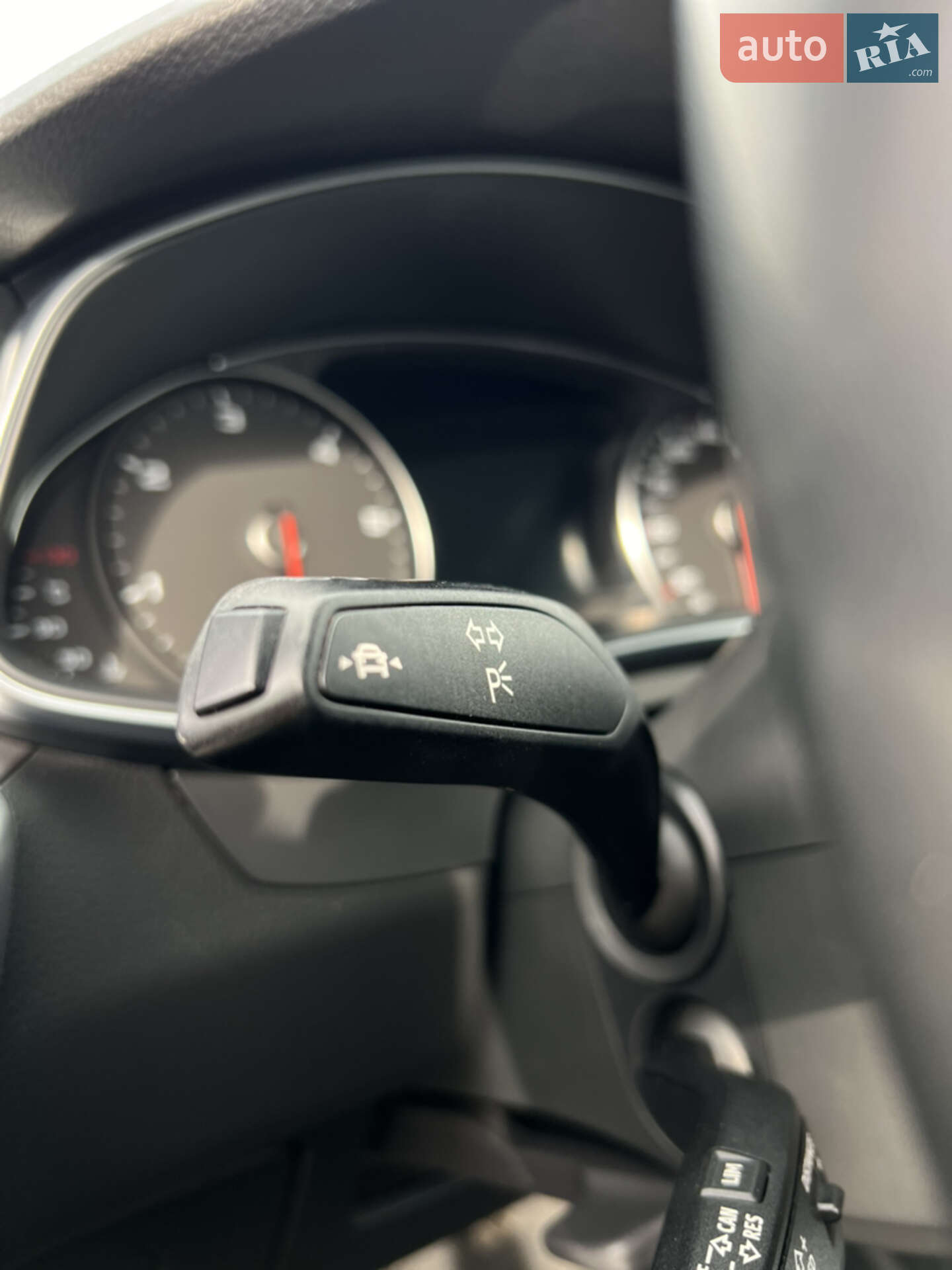 Audi A6 2019 VIN WAUZZZF29KN058637 фото оголошення 32 з 51