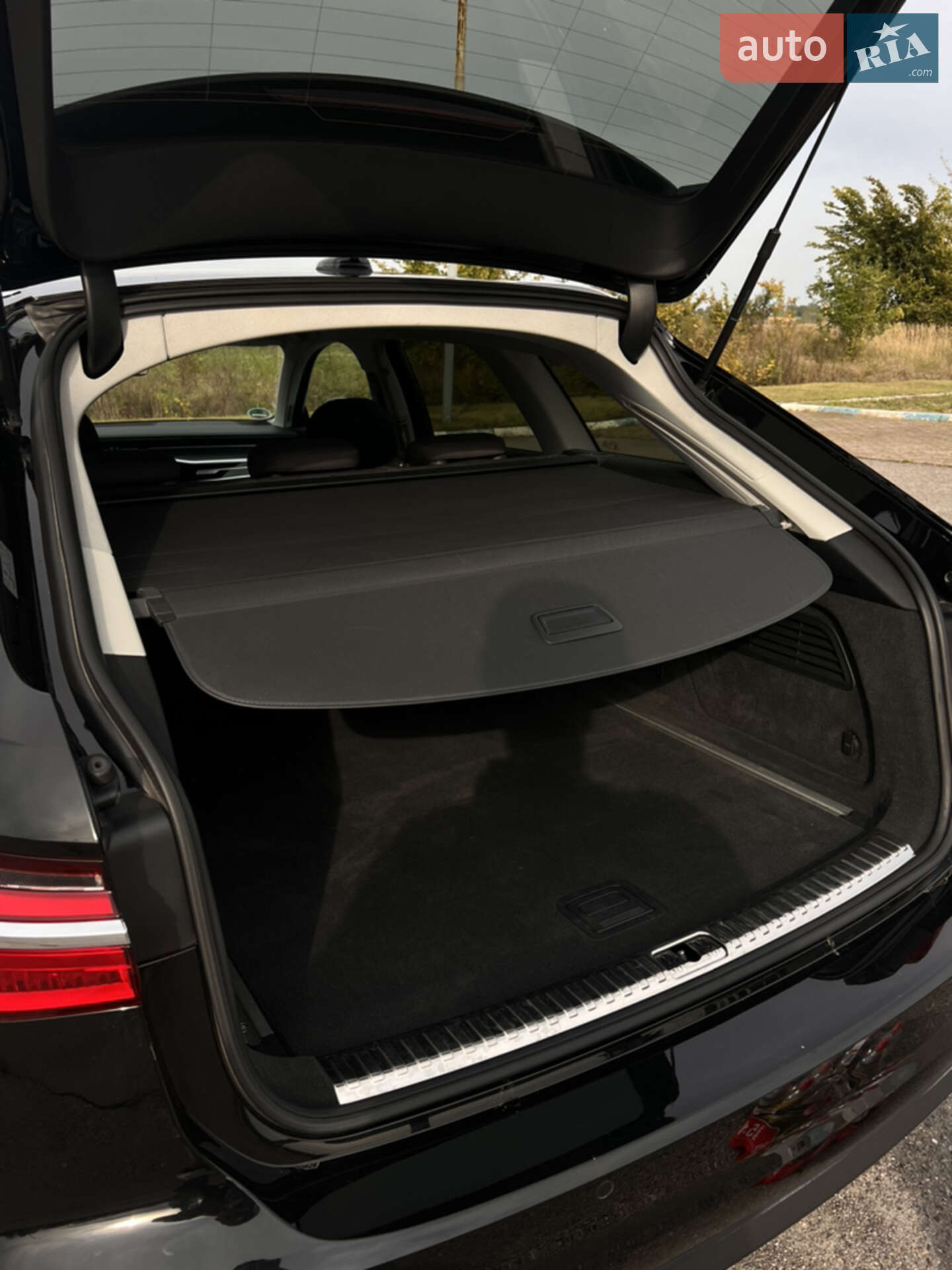 Audi A6 2019 VIN WAUZZZF29KN058637 фото оголошення 46 з 51