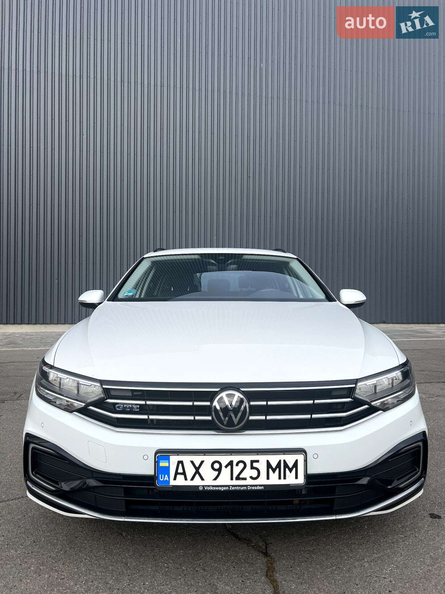Volkswagen Passat 2021 VIN WVWZZZ3CZME075791 фото оголошення 2 з 30